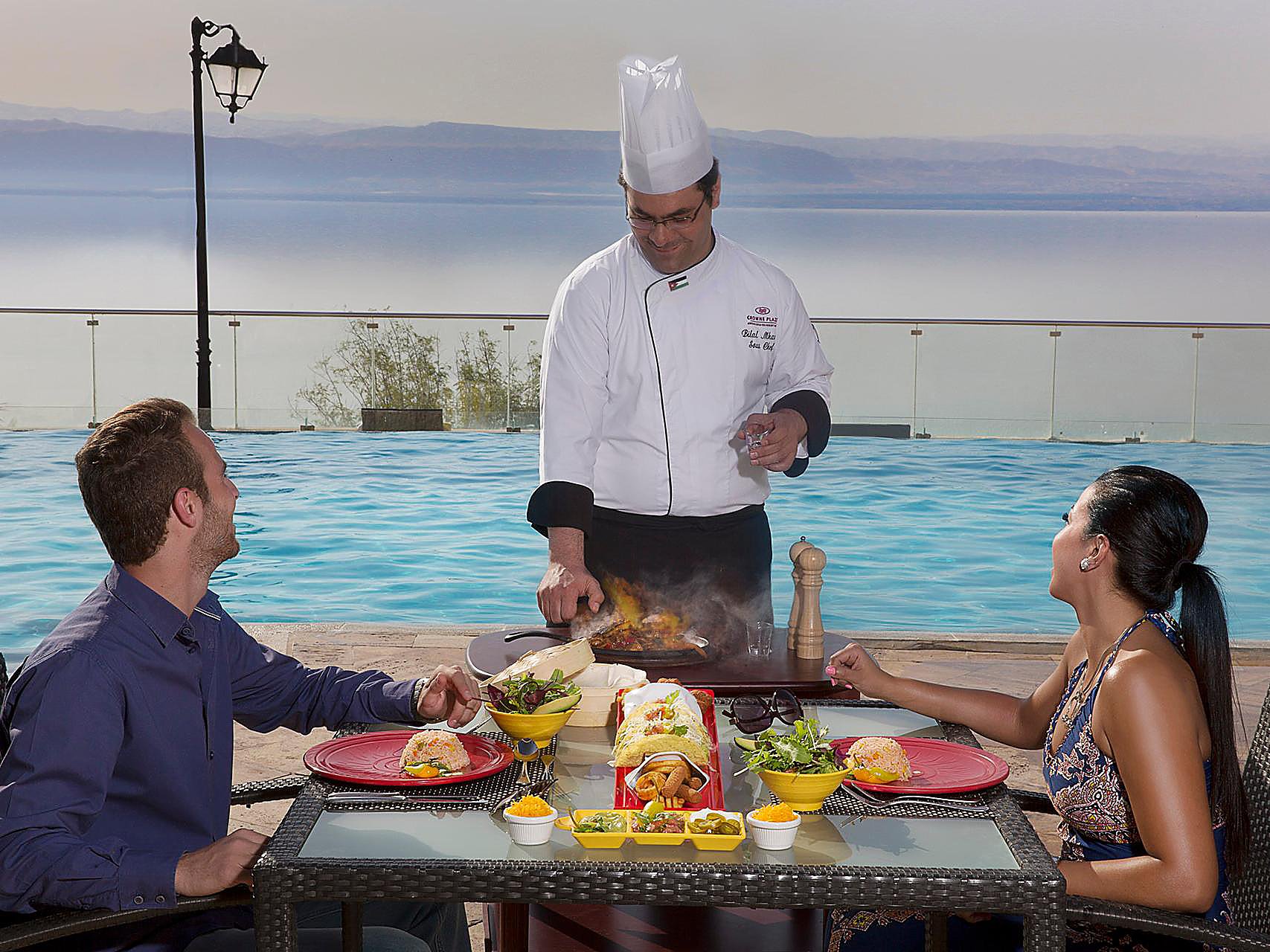 Crowne Plaza Swemieh Hotels Jordan Dead Sea Resort Spa Dining