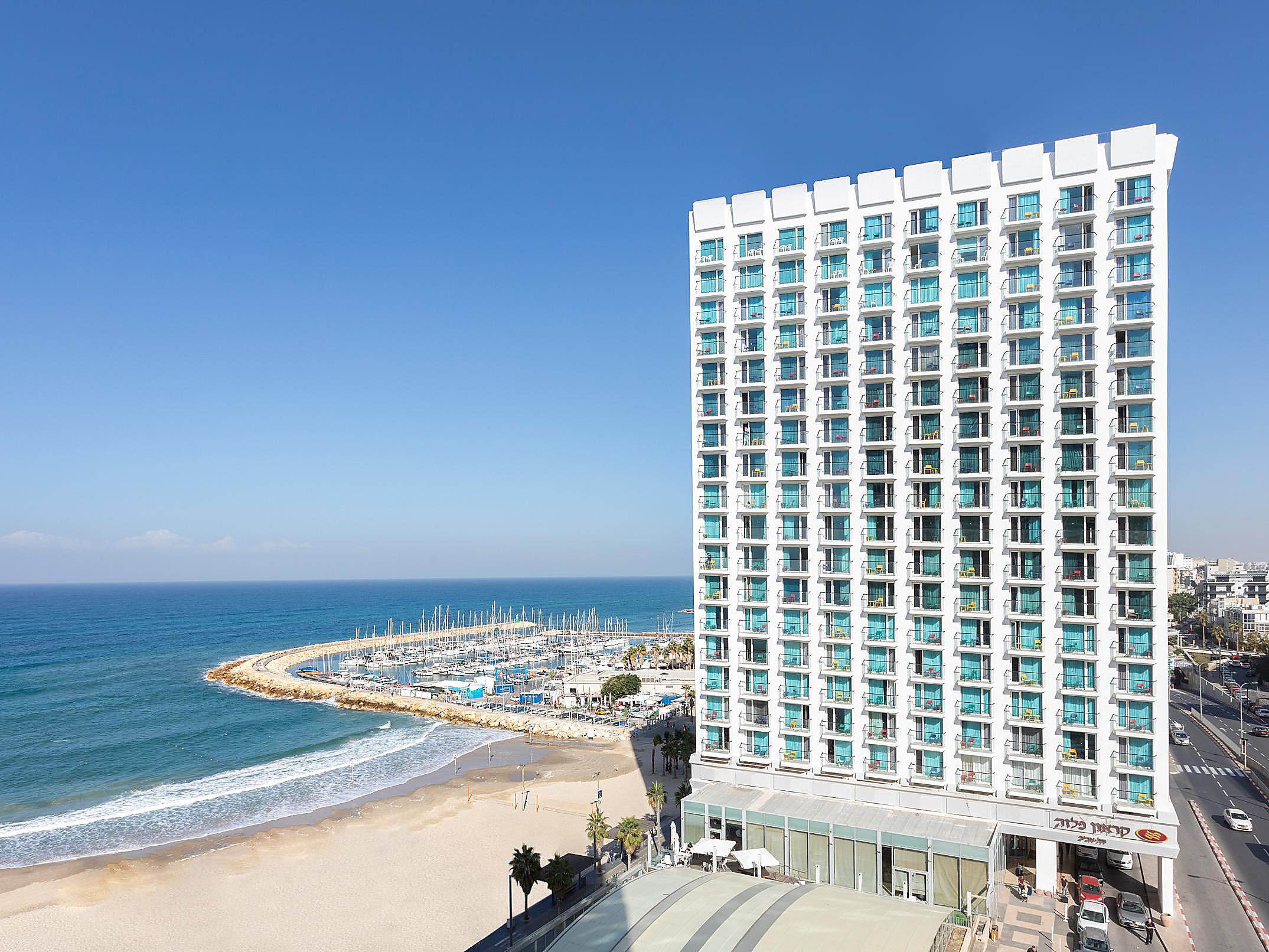 Luxury Beachfront Hotel Crowne Plaza Tel Aviv Beach