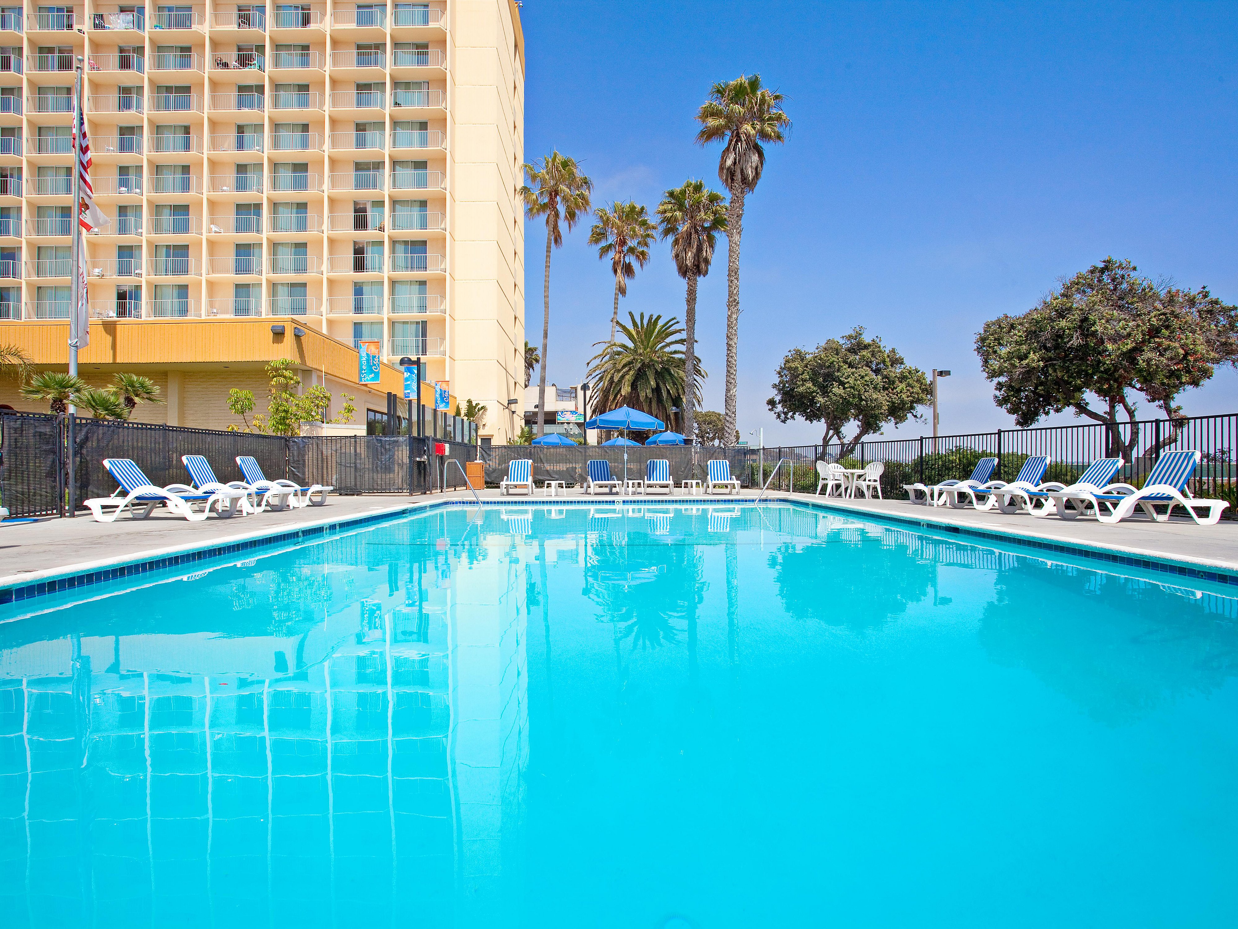Hotels In Ventura Beach Ca Crowne Plaza Ventura Beach Ihg