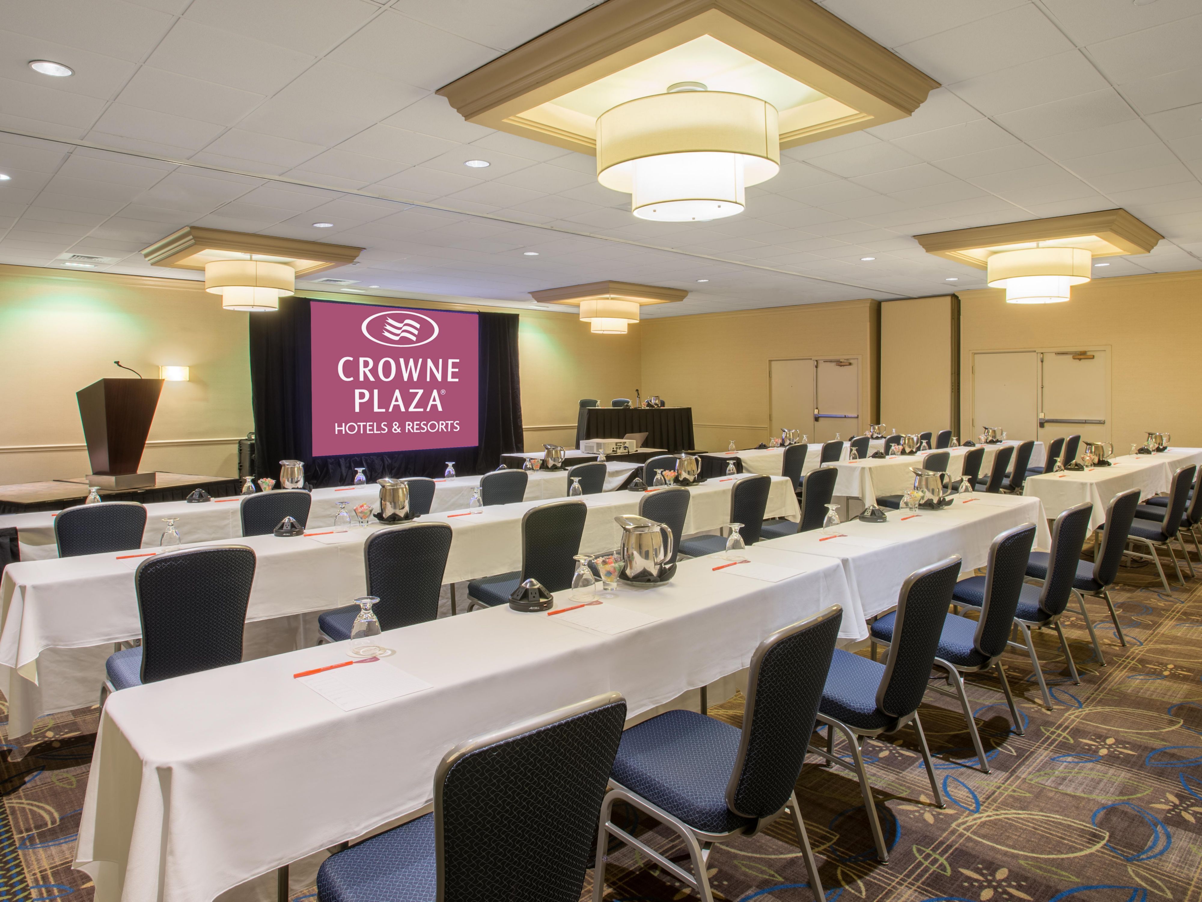 Crowne Plaza Boston Woburn Hotel Meeting Rooms For Rent