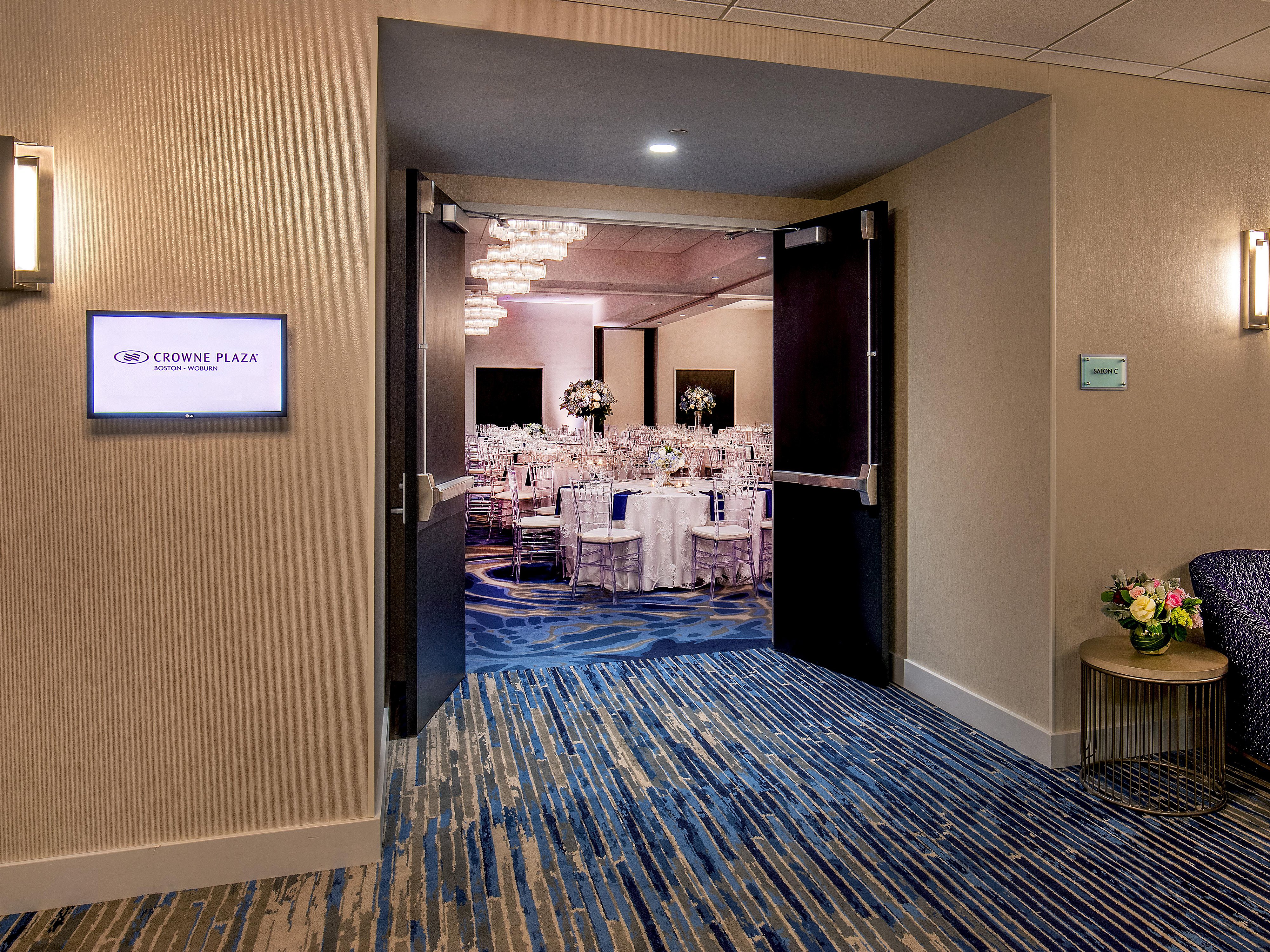 Crowne Plaza Boston Woburn Hotel Meeting Rooms For Rent