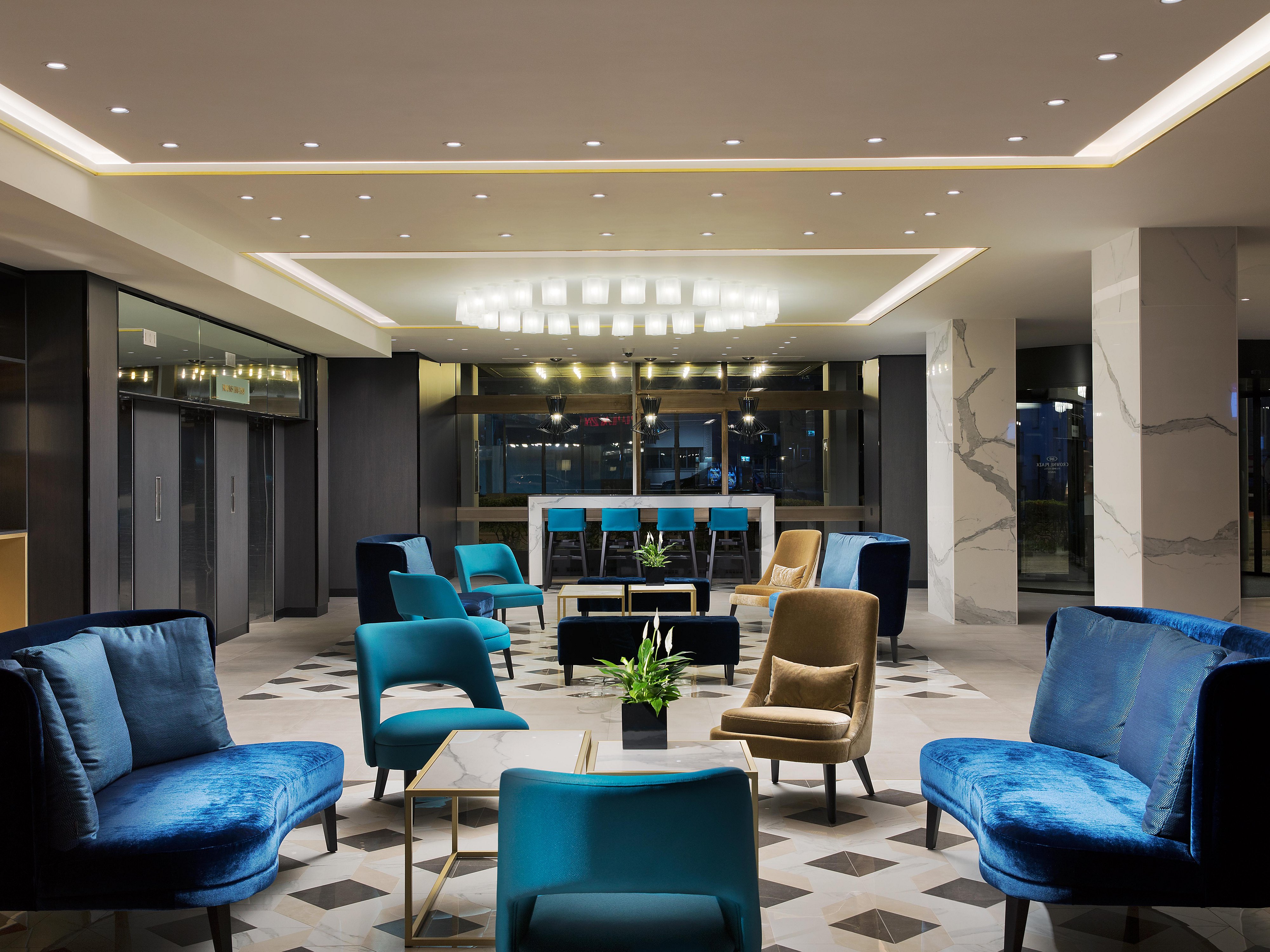 Business Hotel In Zurich Mit Pool Crowne Plaza Zurich