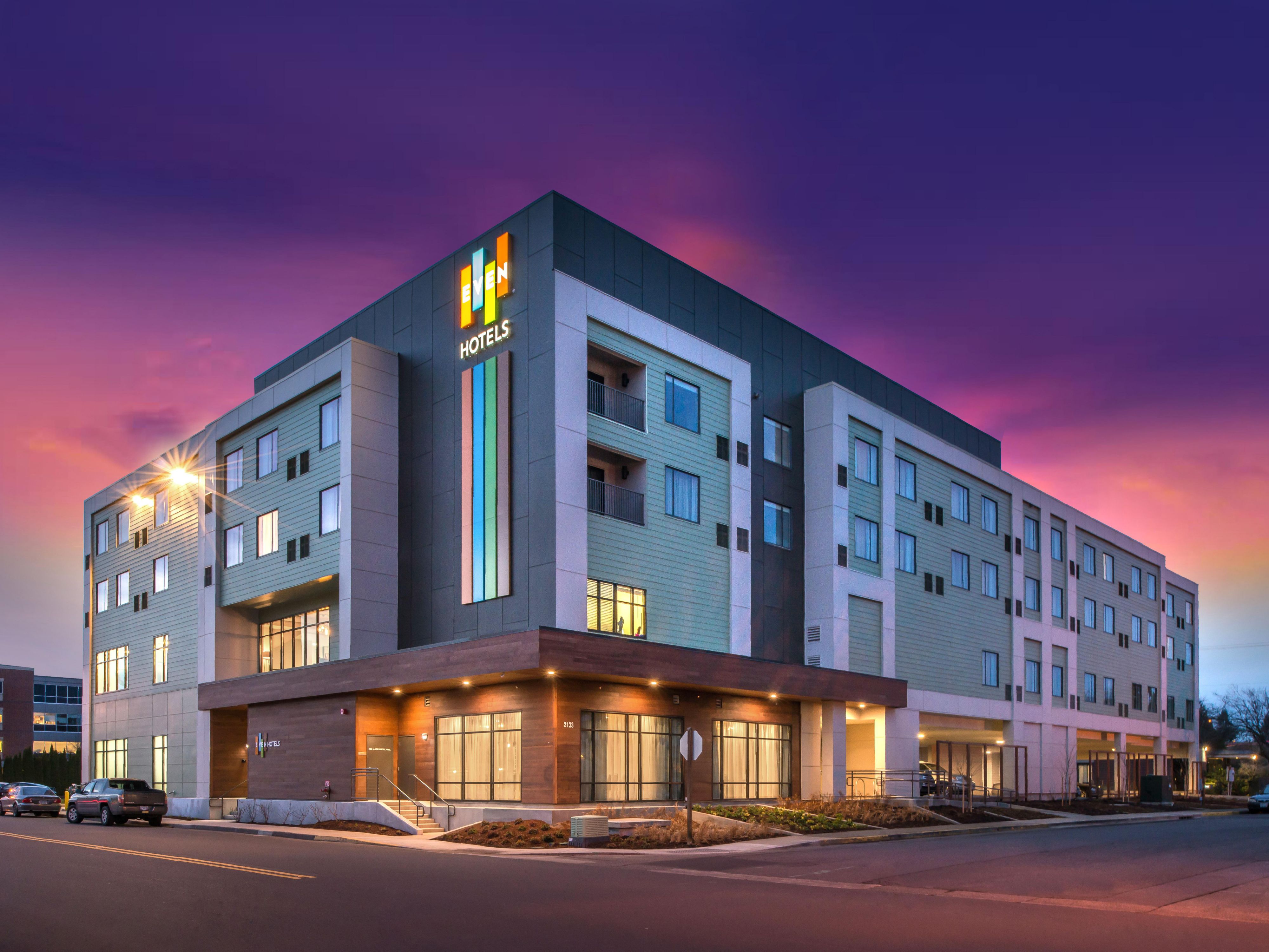 EVEN Hotel Eugene | Hotels in Eugene, OR Near Autzen Stadium