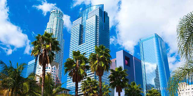 View hotels in Los Angeles