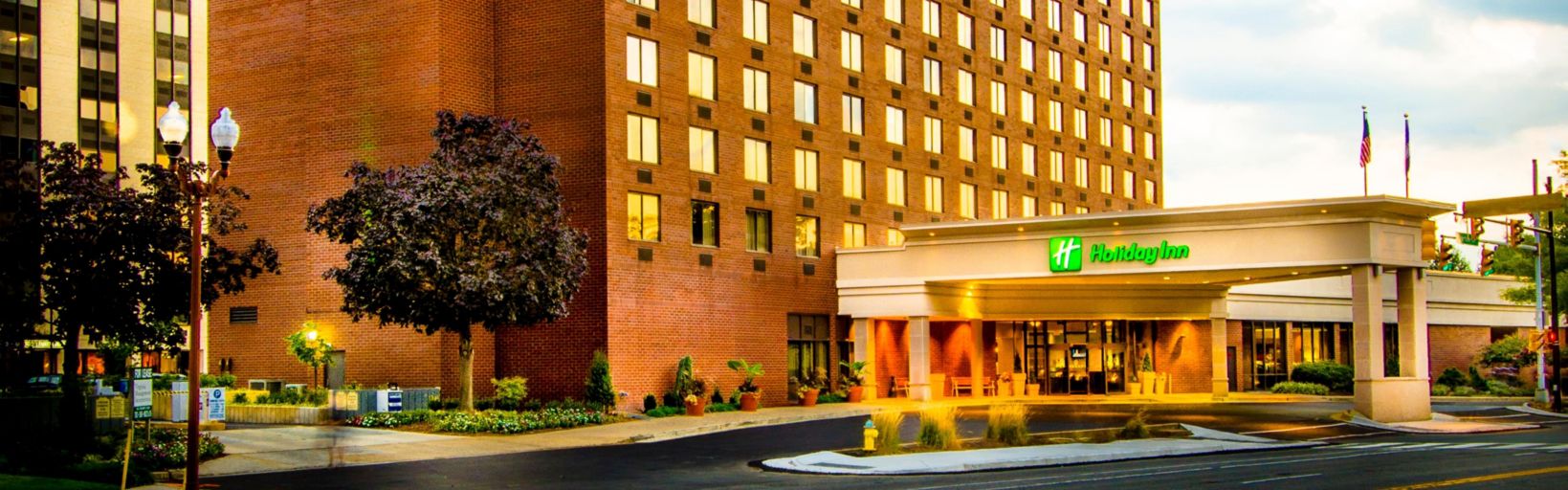 Book Courtyard Arlington Rosslyn in Arlington | Hotels.com