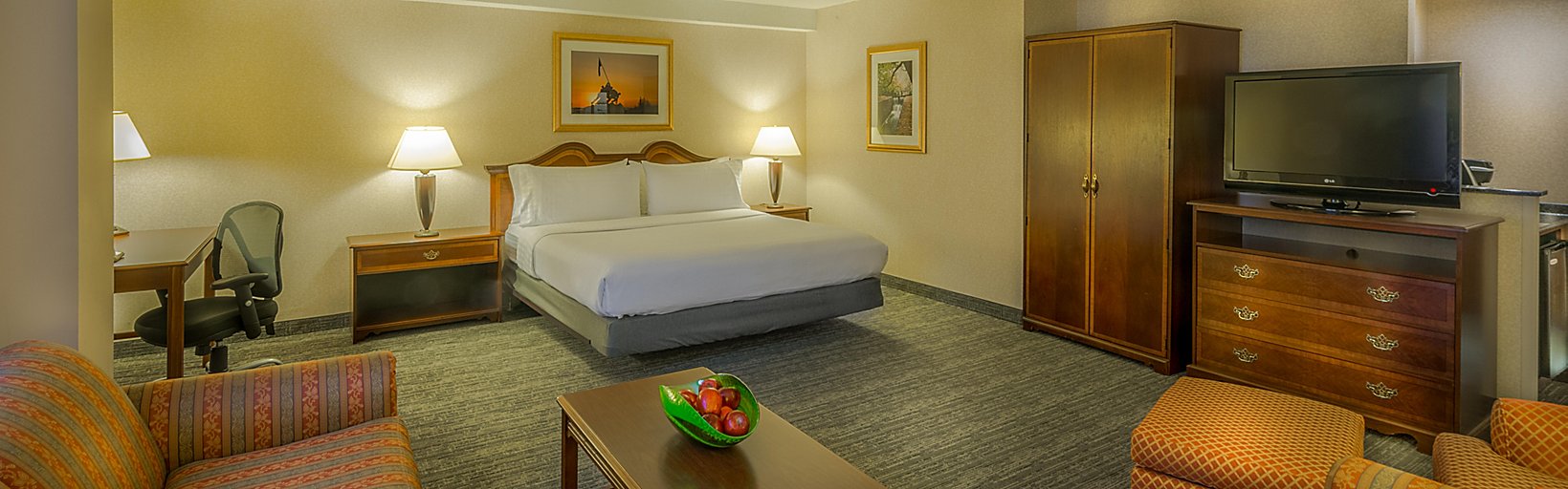 Holiday Inn Arlington At Ballston Room Pictures Amenities
