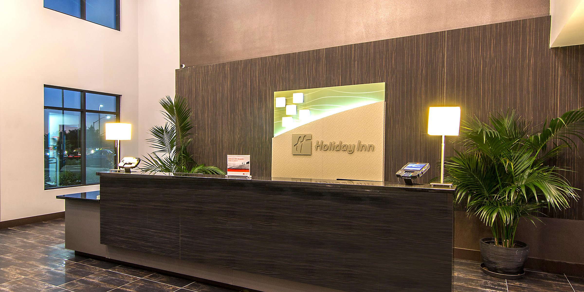 Hotels In Carlsbad Ca Holiday Inn Carlsbad San Diego