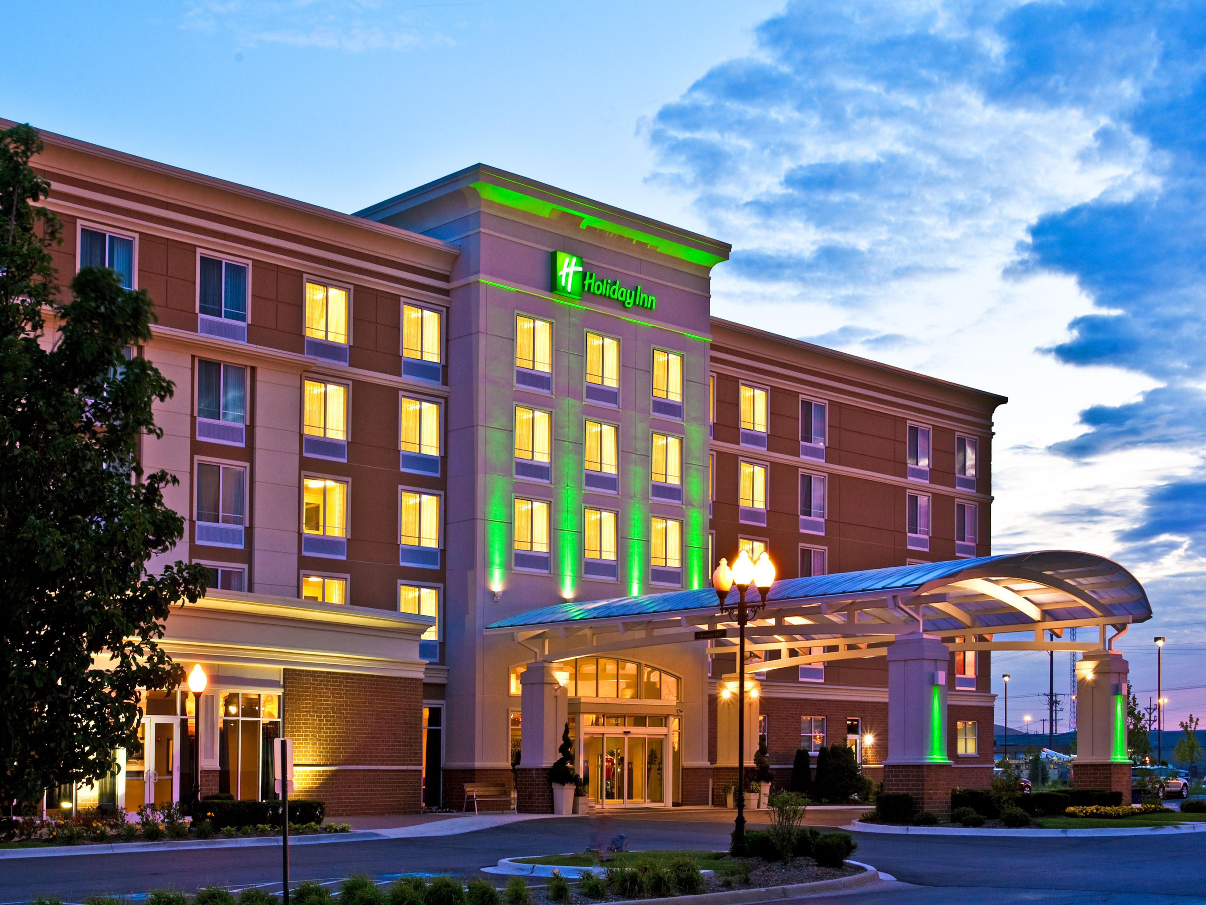 Hotels near Chicago Midway Airport | Holiday Inn Chicago - Midway Airport