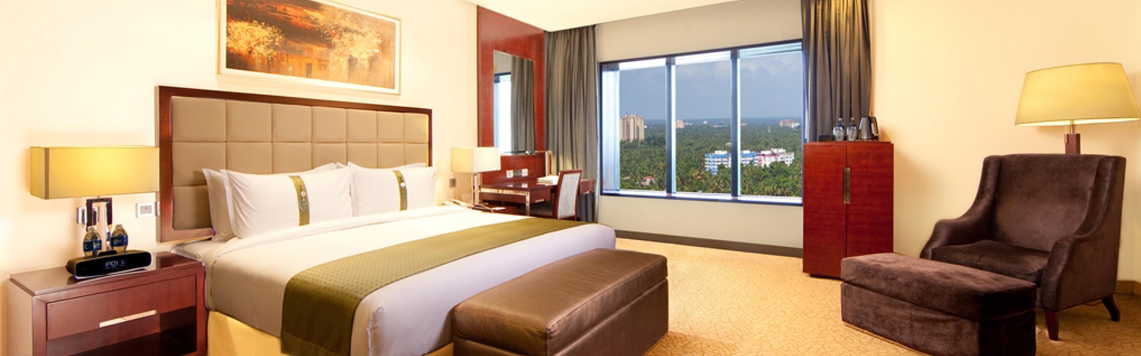 Holiday Inn Cochin Hotels Holiday Inn Cochin Hotel Room Rates