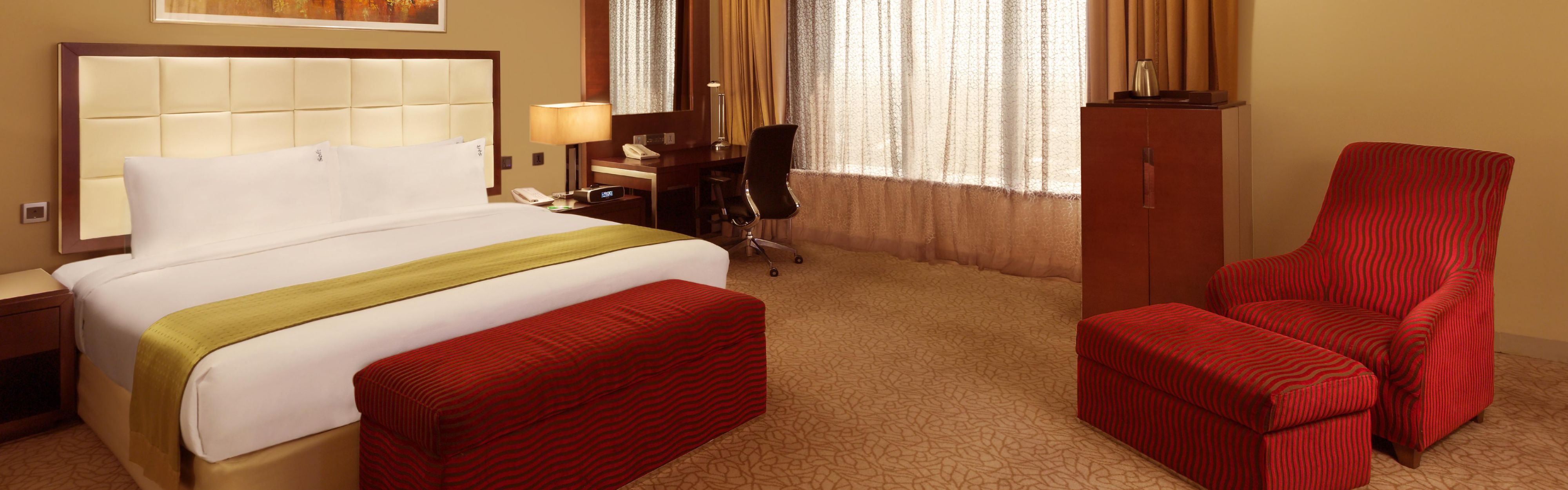 Holiday Inn Cochin Hotels Holiday Inn Cochin Hotel Room Rates