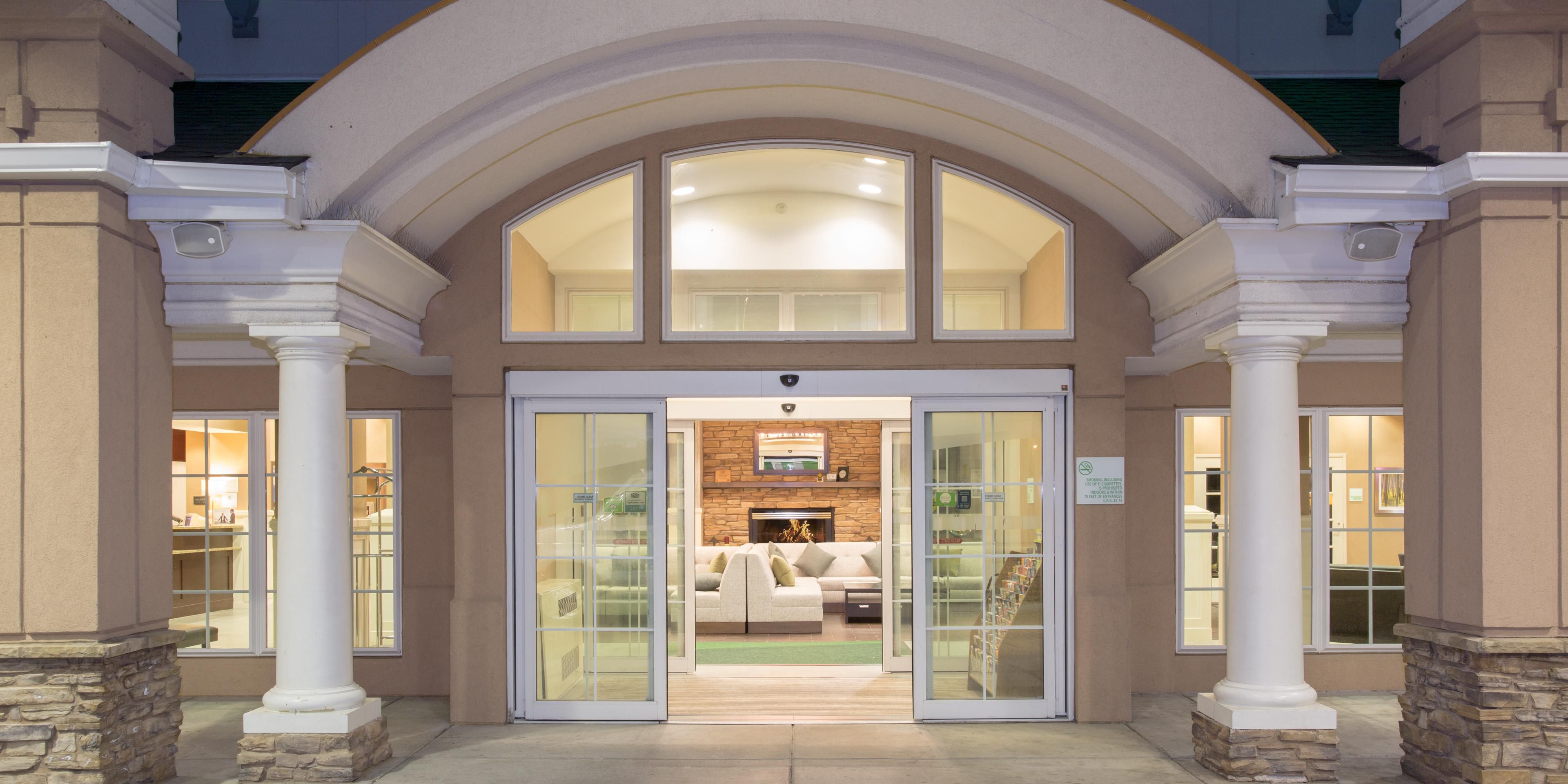 Hotels In Downtown Colorado Springs Near Airport Holiday Inn