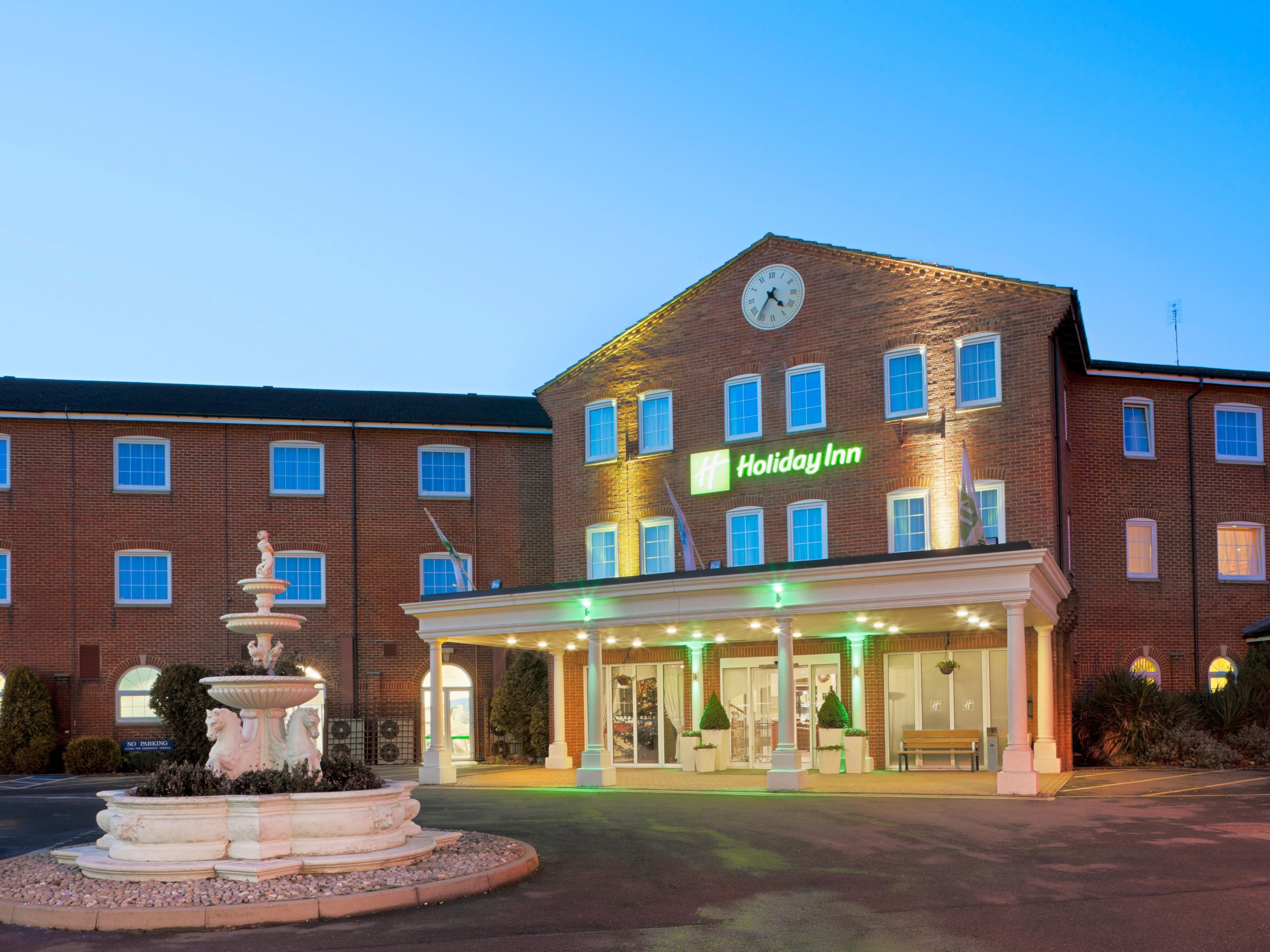 Holiday Inn Corby - Kettering A43 - Hotel Reviews & Photos