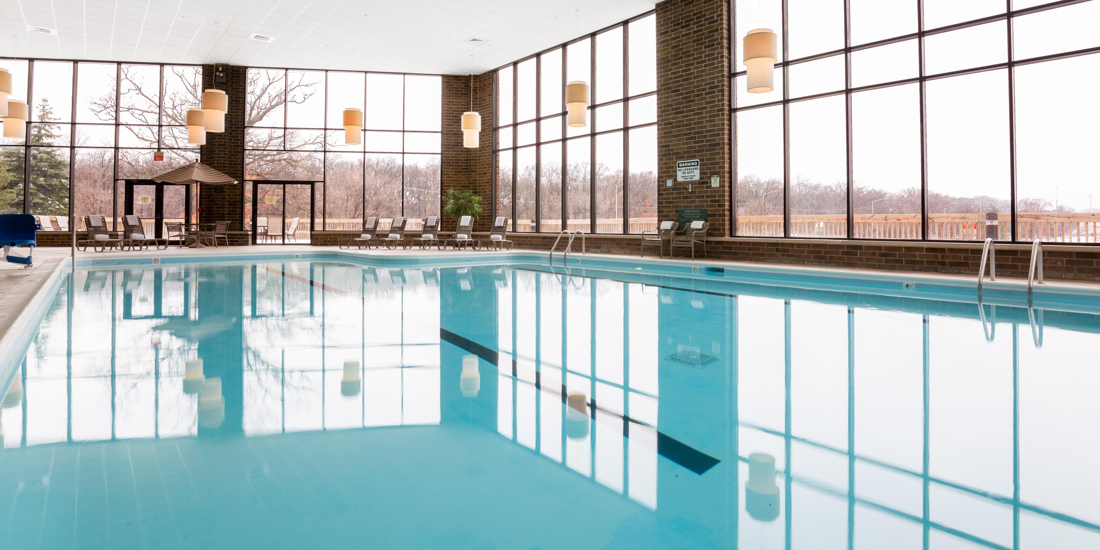 Holiday Inn Chicago Nw Crystal Lk Conv Ctr Hotel By Ihg