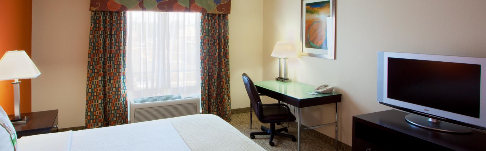 Holiday Inn Dumfries Quantico Center Hotel By Ihg