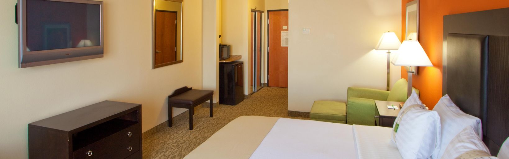 Holiday Inn Dumfries Quantico Center Hotel By Ihg