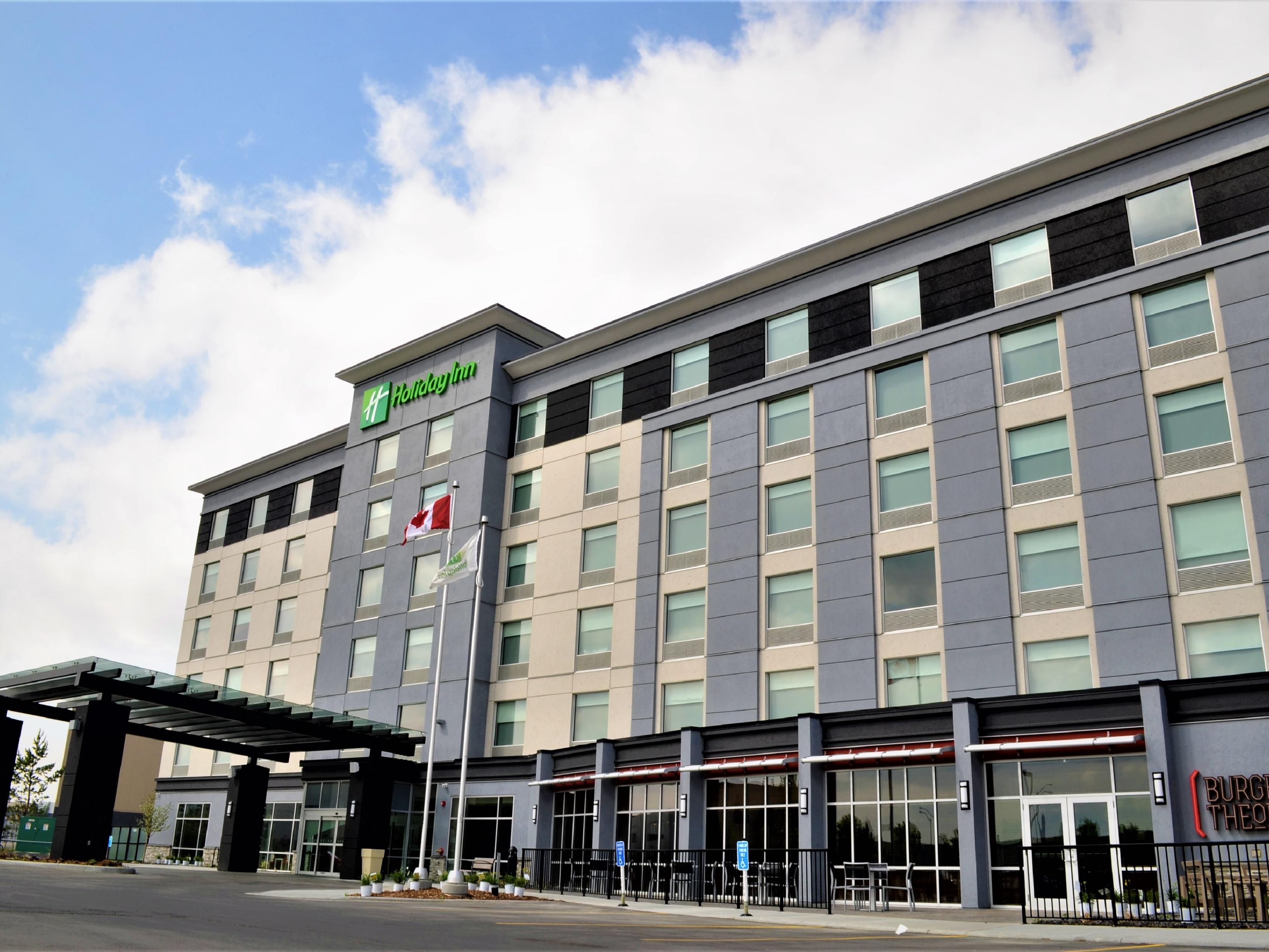 Family Friendly Edmonton Hotels Holiday Inn Edmonton South Evario