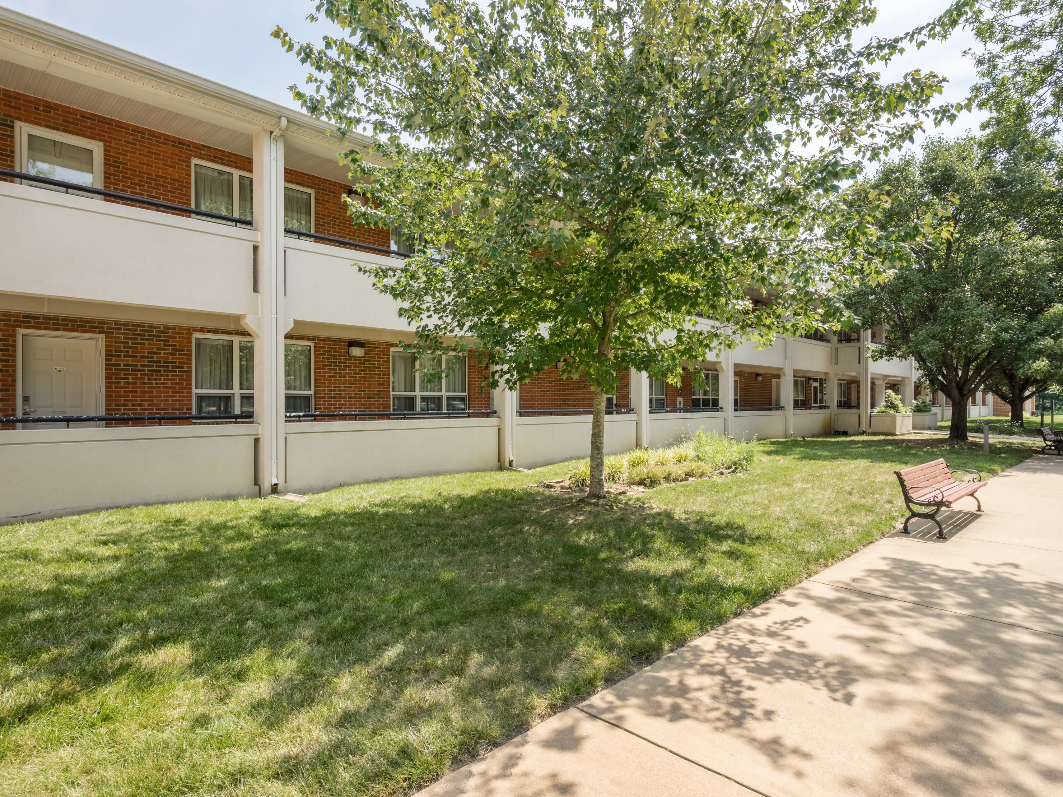 Holiday Inn Express Knadle Hall on Fort Belvoir, An IHG Army Hotel