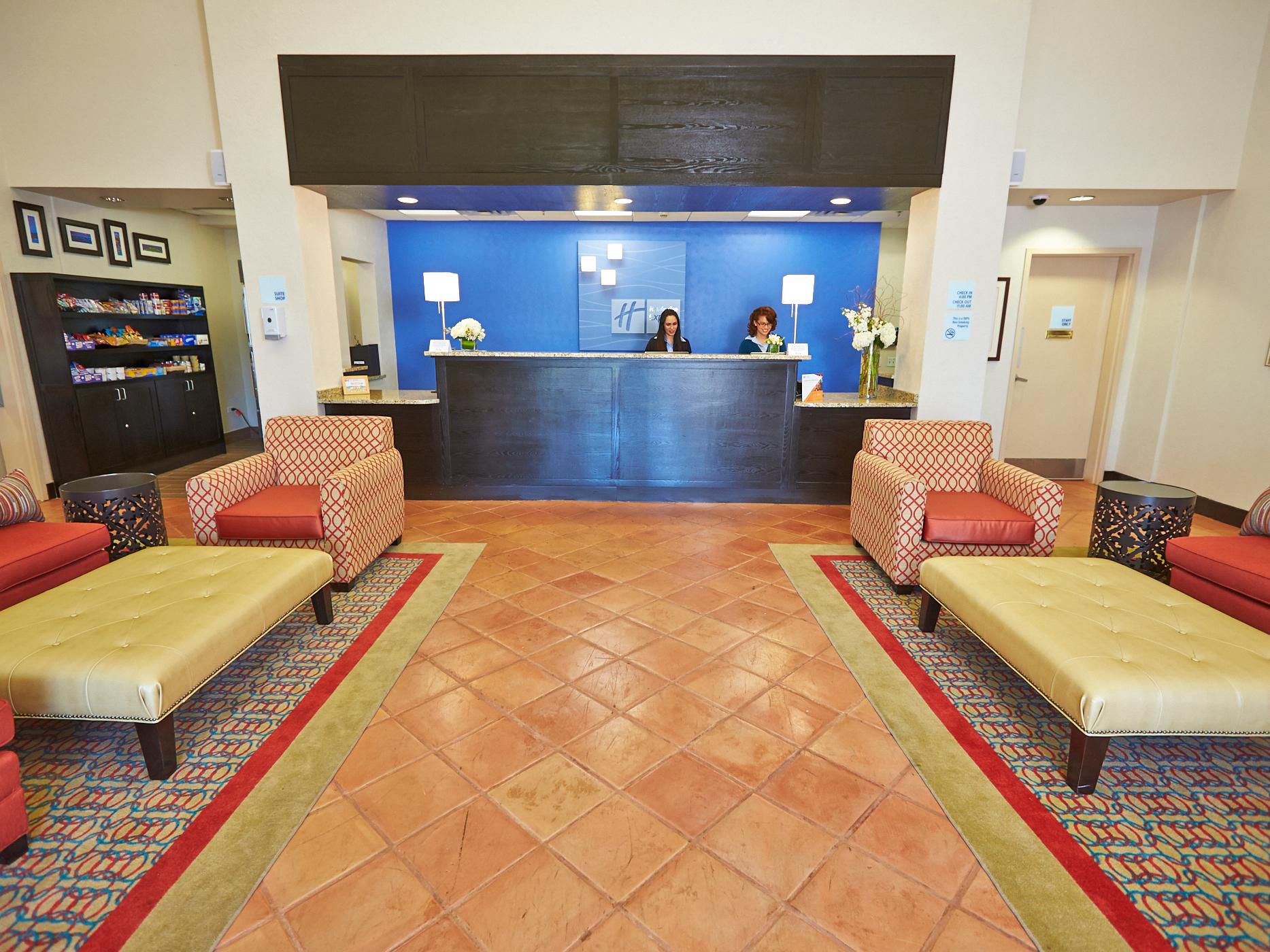 Holiday Inn Express El Caney Lodge on Fort Buchanan, An IHG Army Hotel