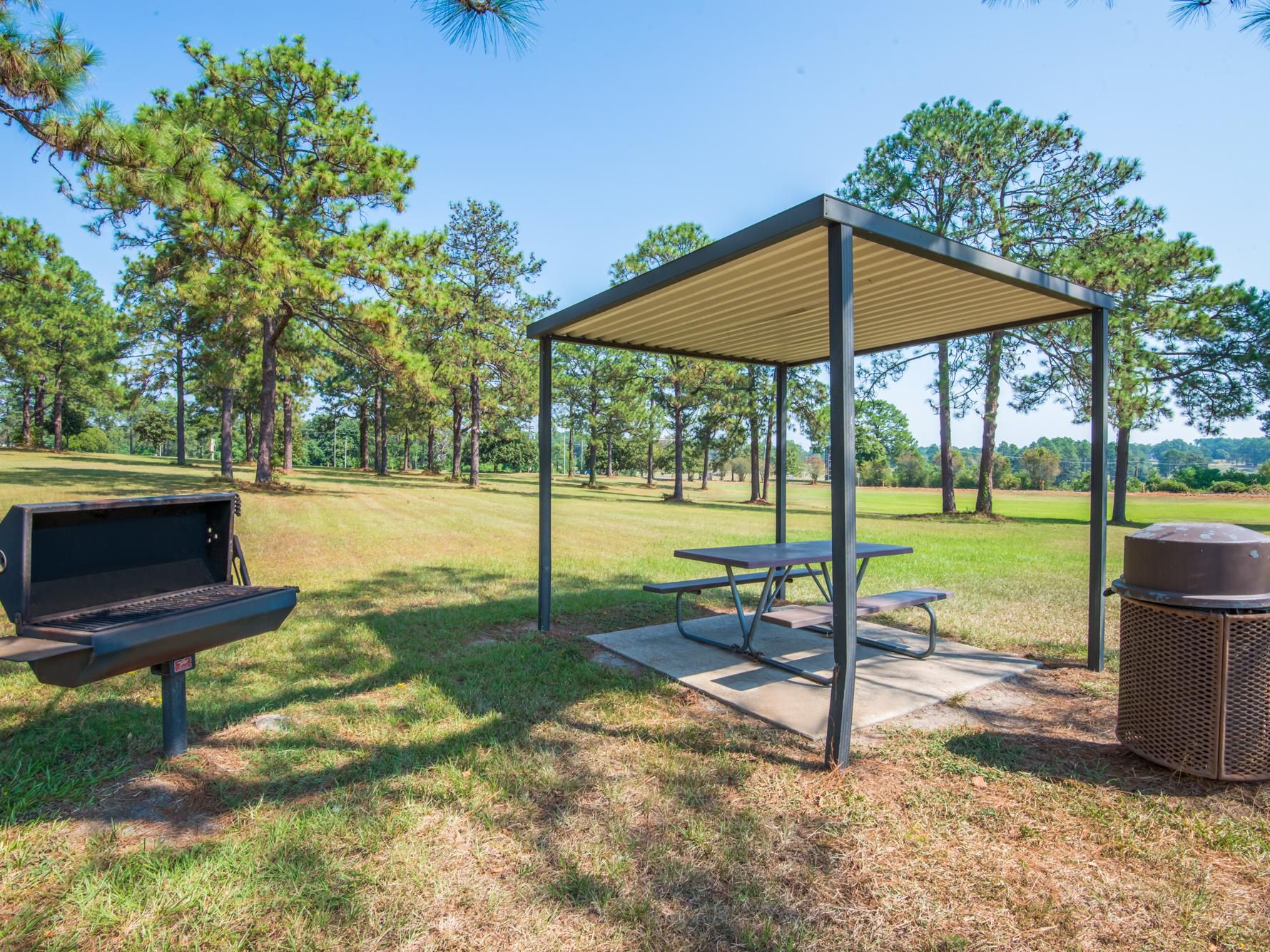 IHG Army Hotels at Fort Polk Magnolia House & Cypress Inn Amenities