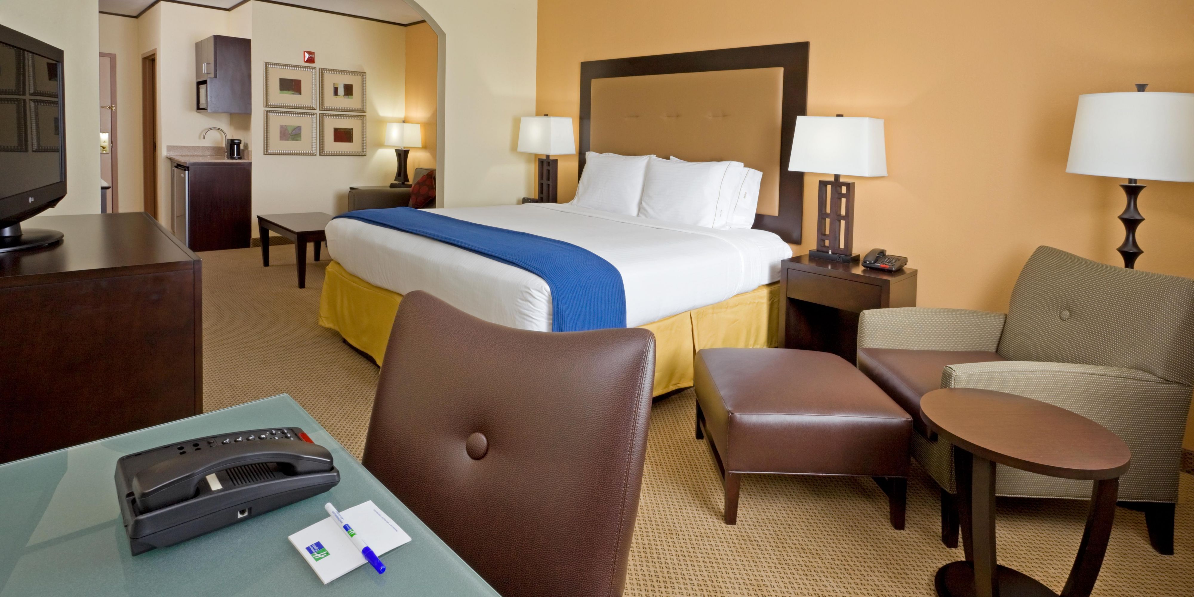 Hotels In Absecon Nj Holiday Inn Express Suites Absecon