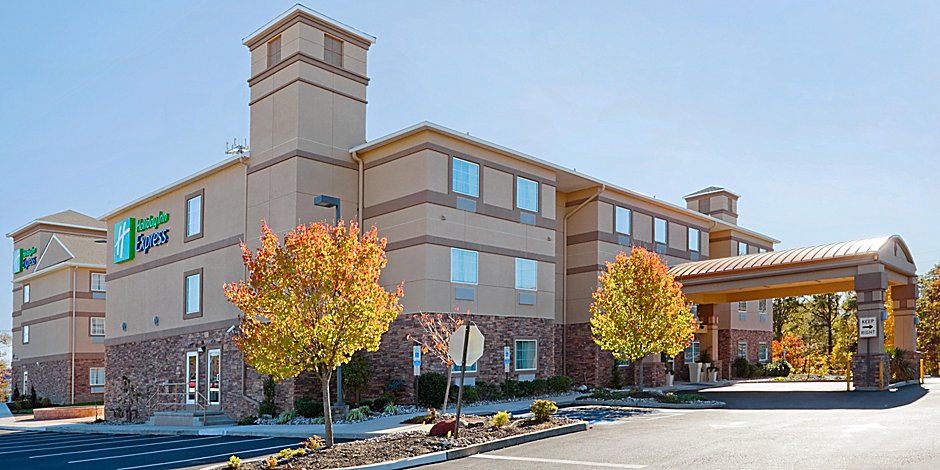Hotels In Absecon Nj Holiday Inn Express Suites Absecon