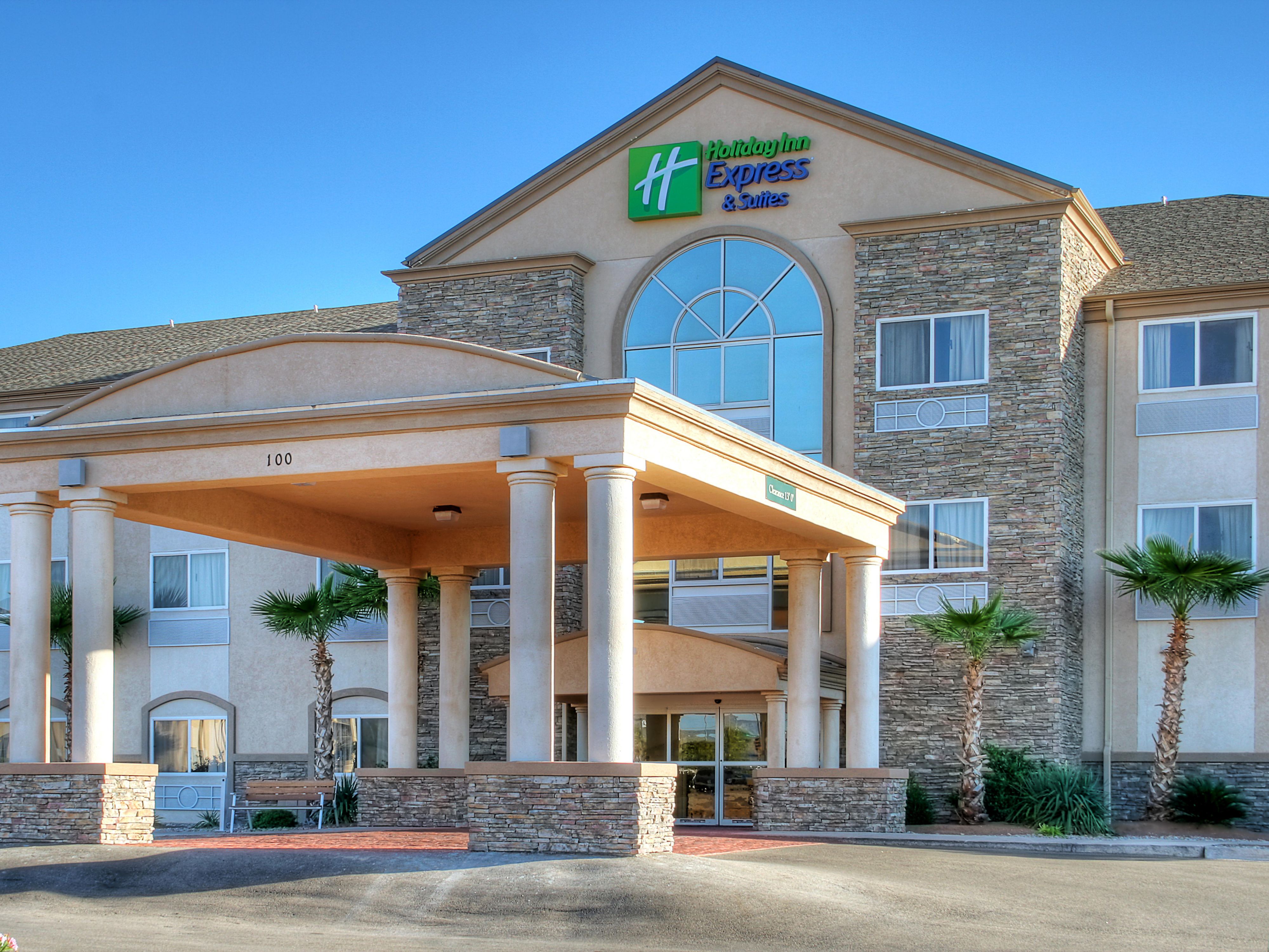 holiday inn express and suites alamogordo 4217615746 4x3