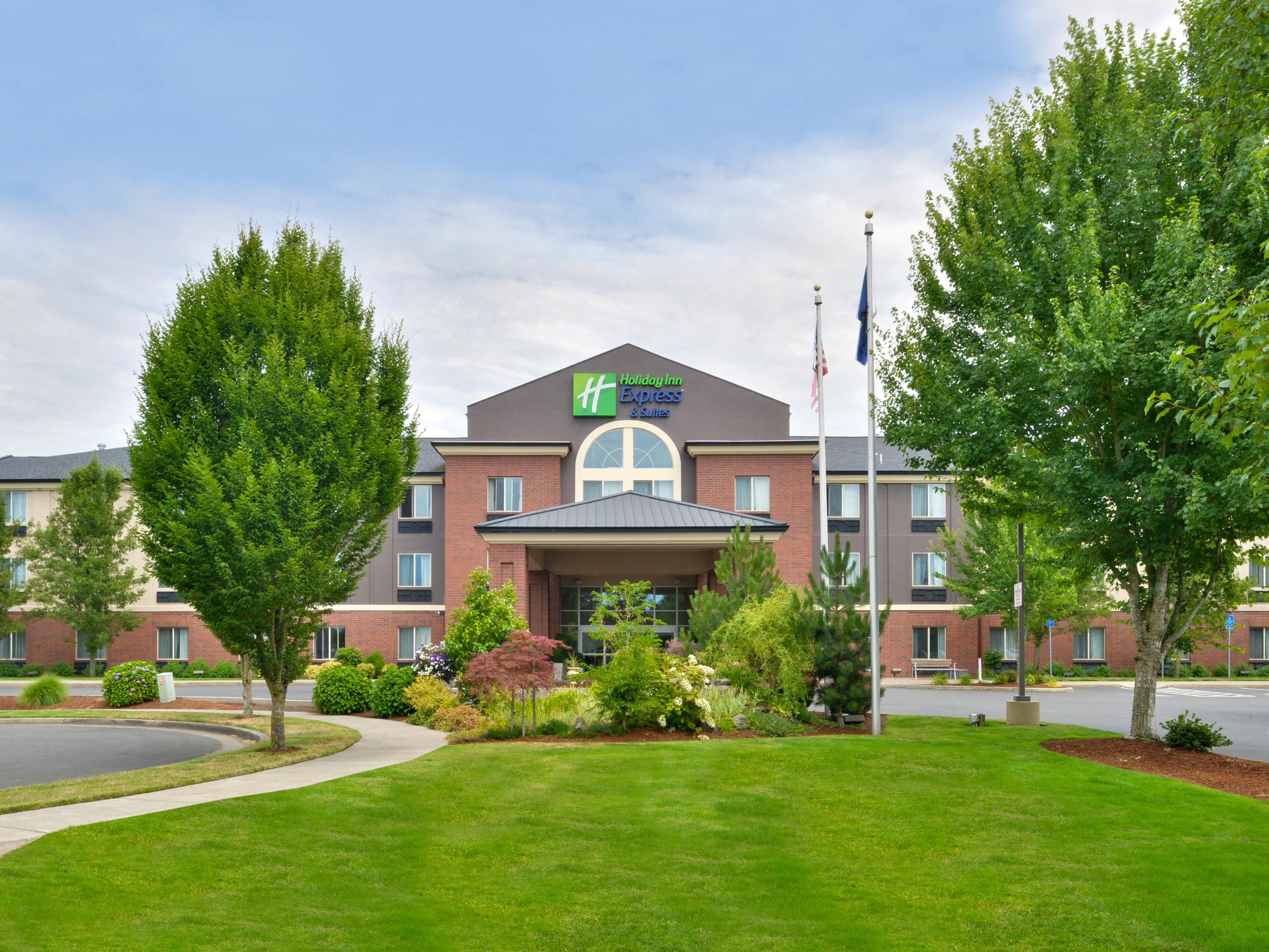 Holiday Inn Express & Suites Albany Hotel in Albany by IHG