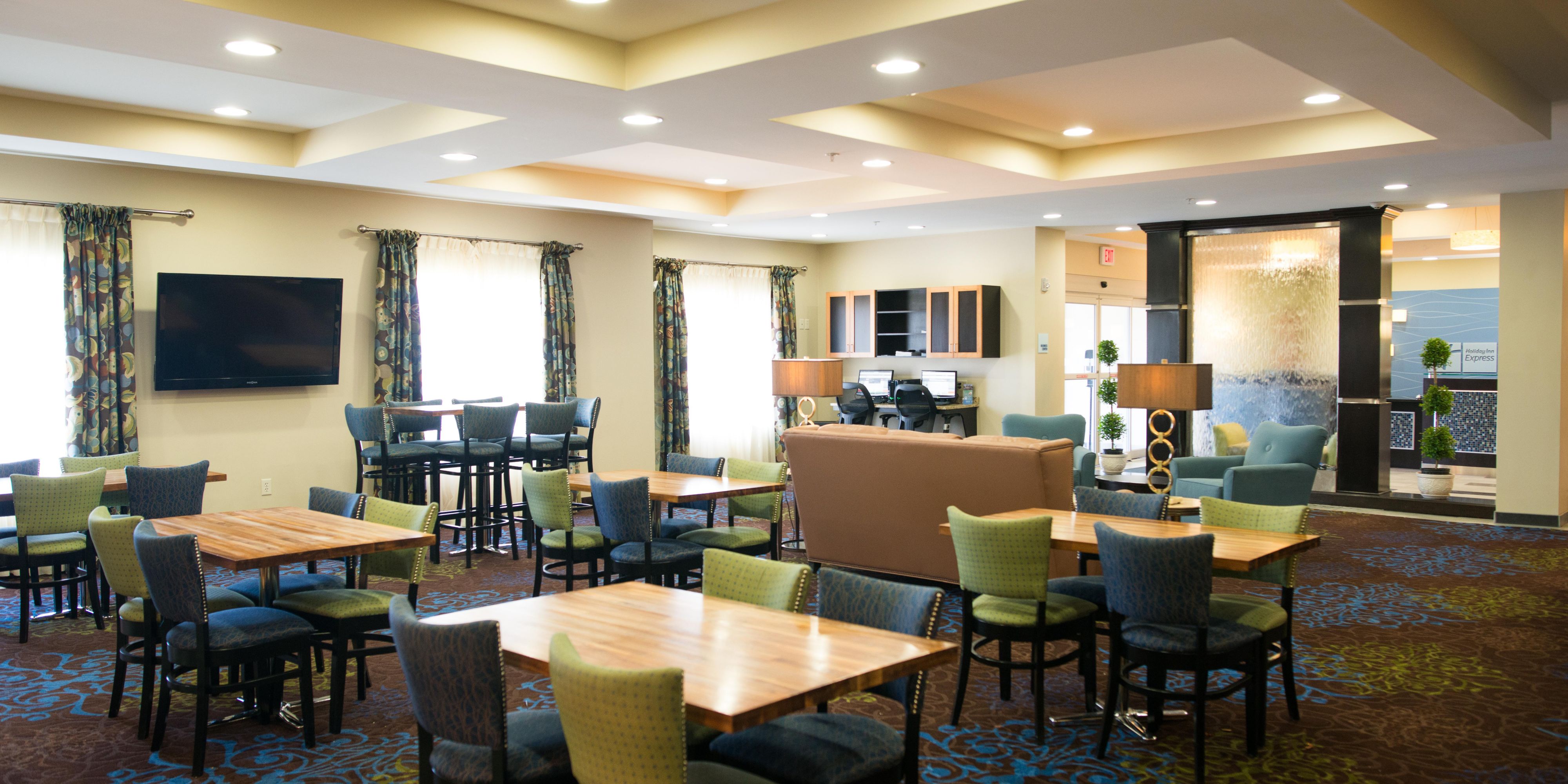 Holiday Inn Express Suites Albert Lea I 35 Hotel By Ihg