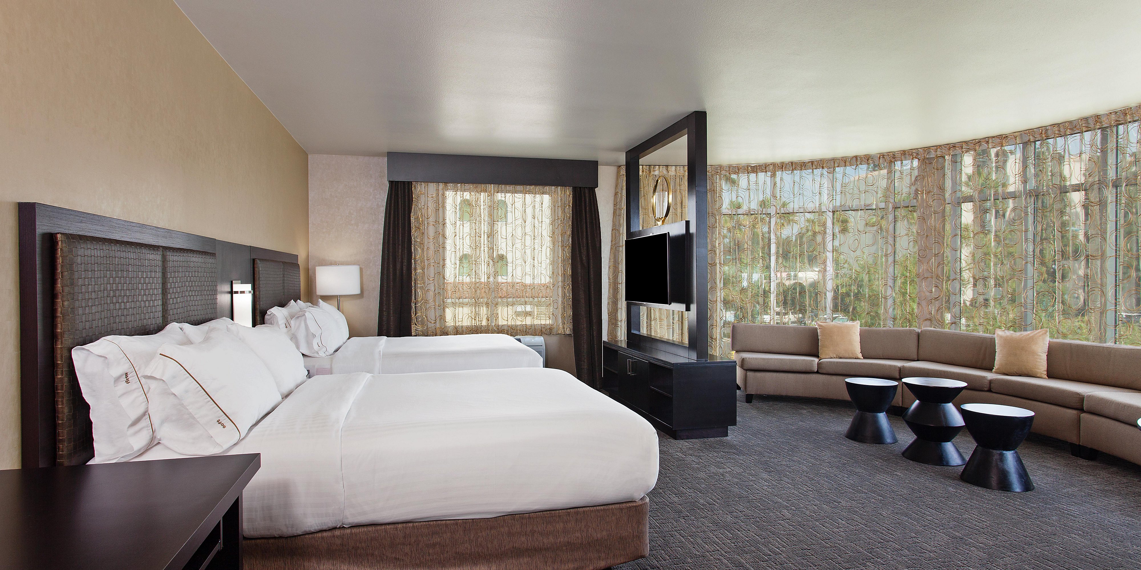 Hotels Near Disneyland In Anaheim Ca Holiday Inn Express
