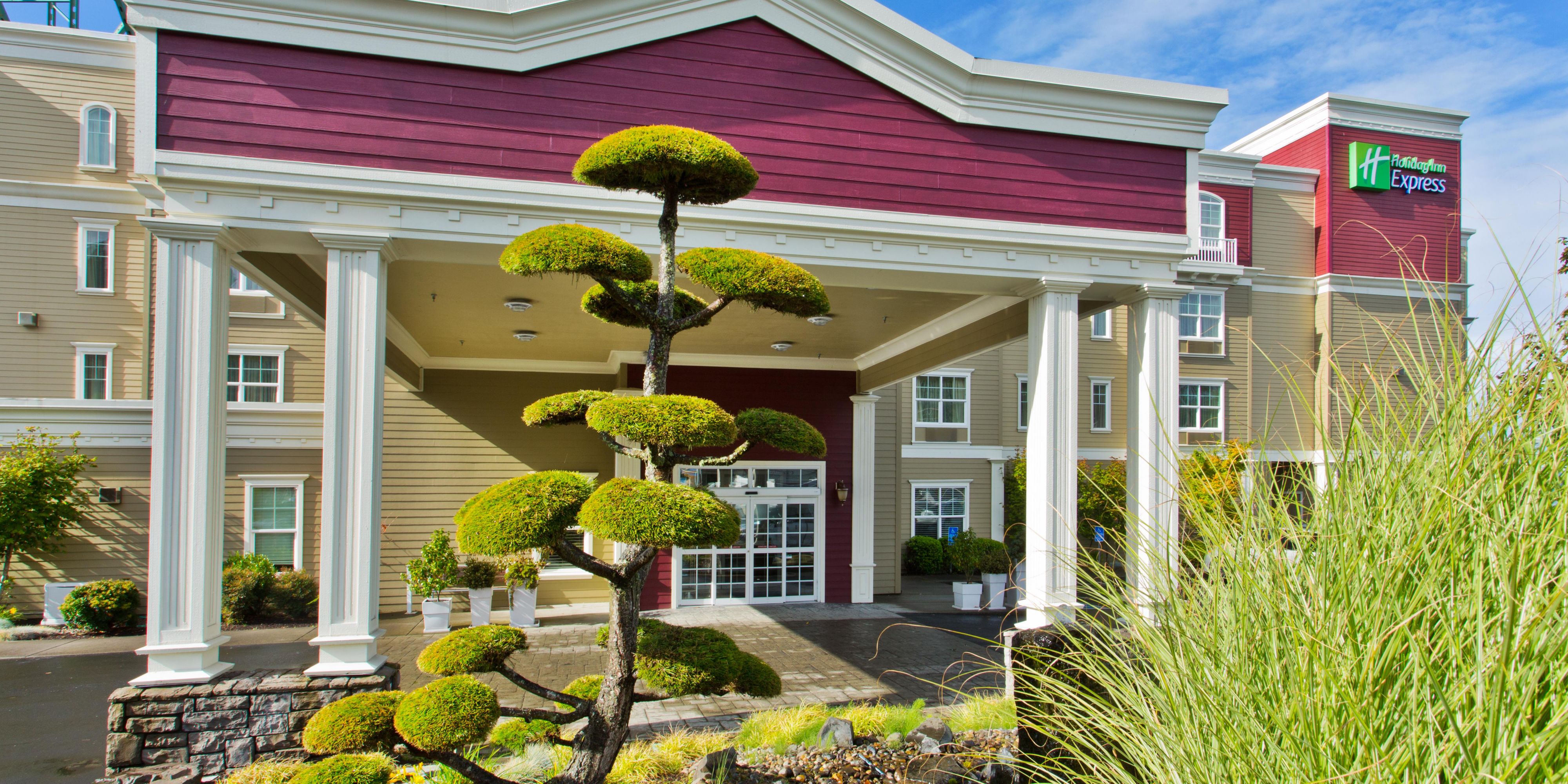 Hotel And Lodging In Astoria Oregon Holiday Inn Express