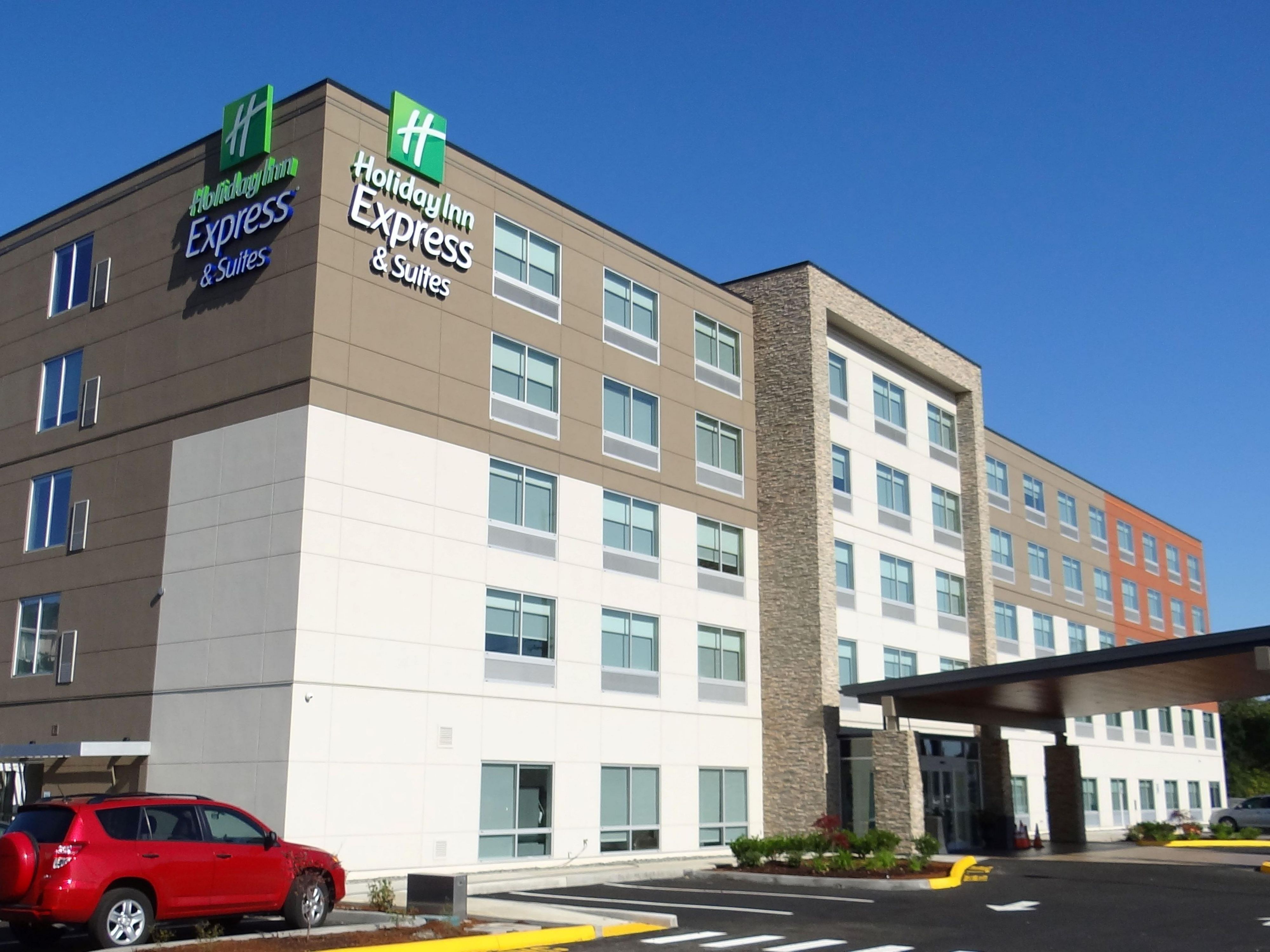 Pet Friendly Hotels In Auburn Near WA Holiday Inn Express