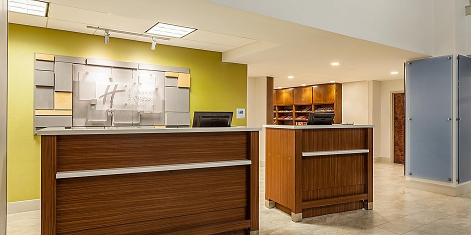 Holiday Inn Express Suites Augusta West Ft Gordon Area