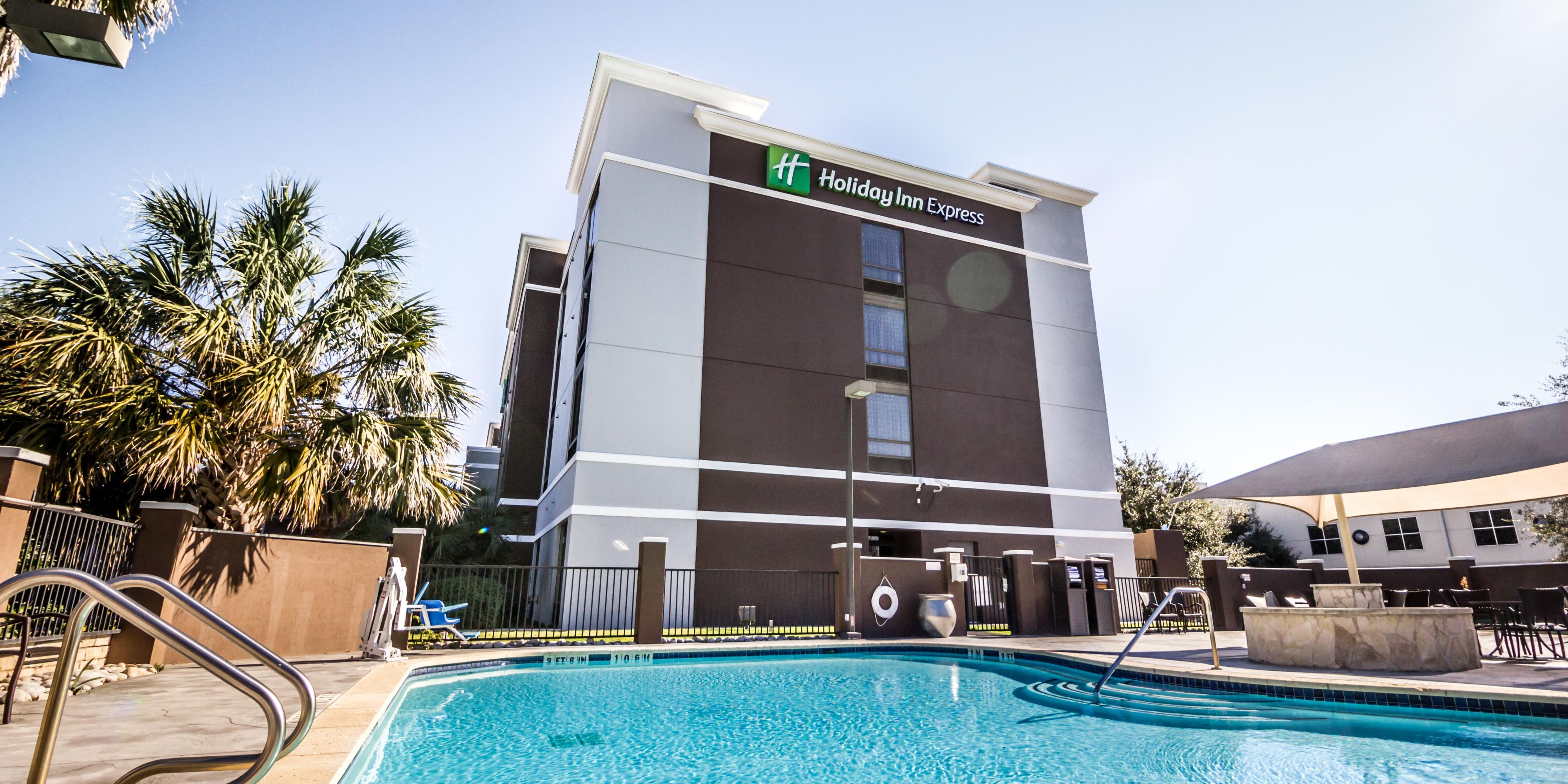 Hotels Near Austin Airport With Pool Holiday Inn Express