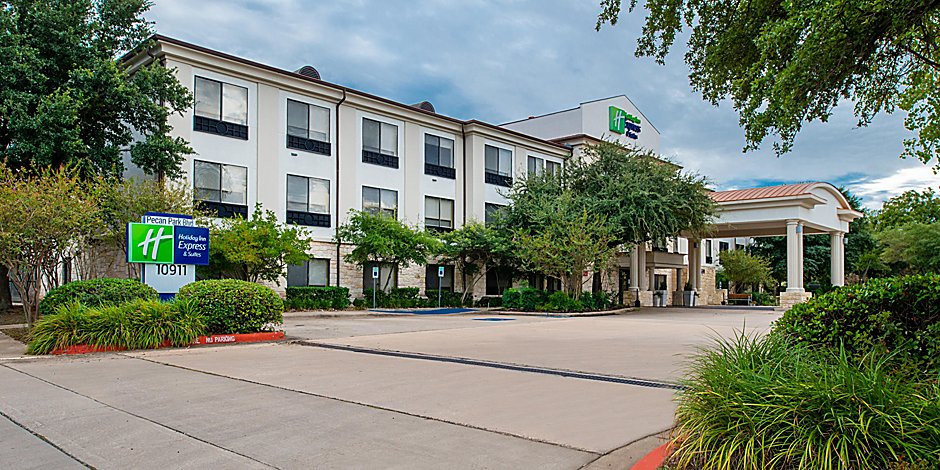 Hotels In North Austin With Pools Holiday Inn Express Suites