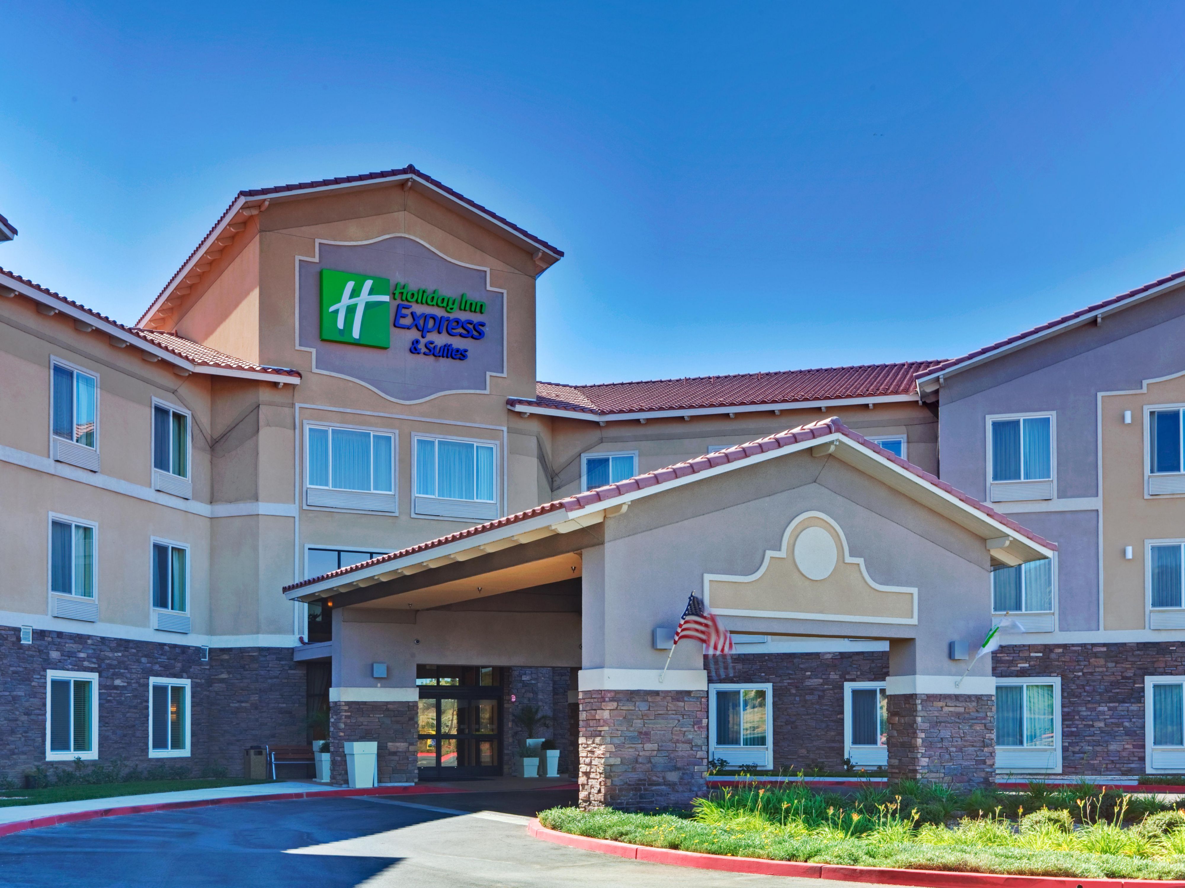Holiday Inn Express & Suites Beaumont Oak Valley Hotel by IHG