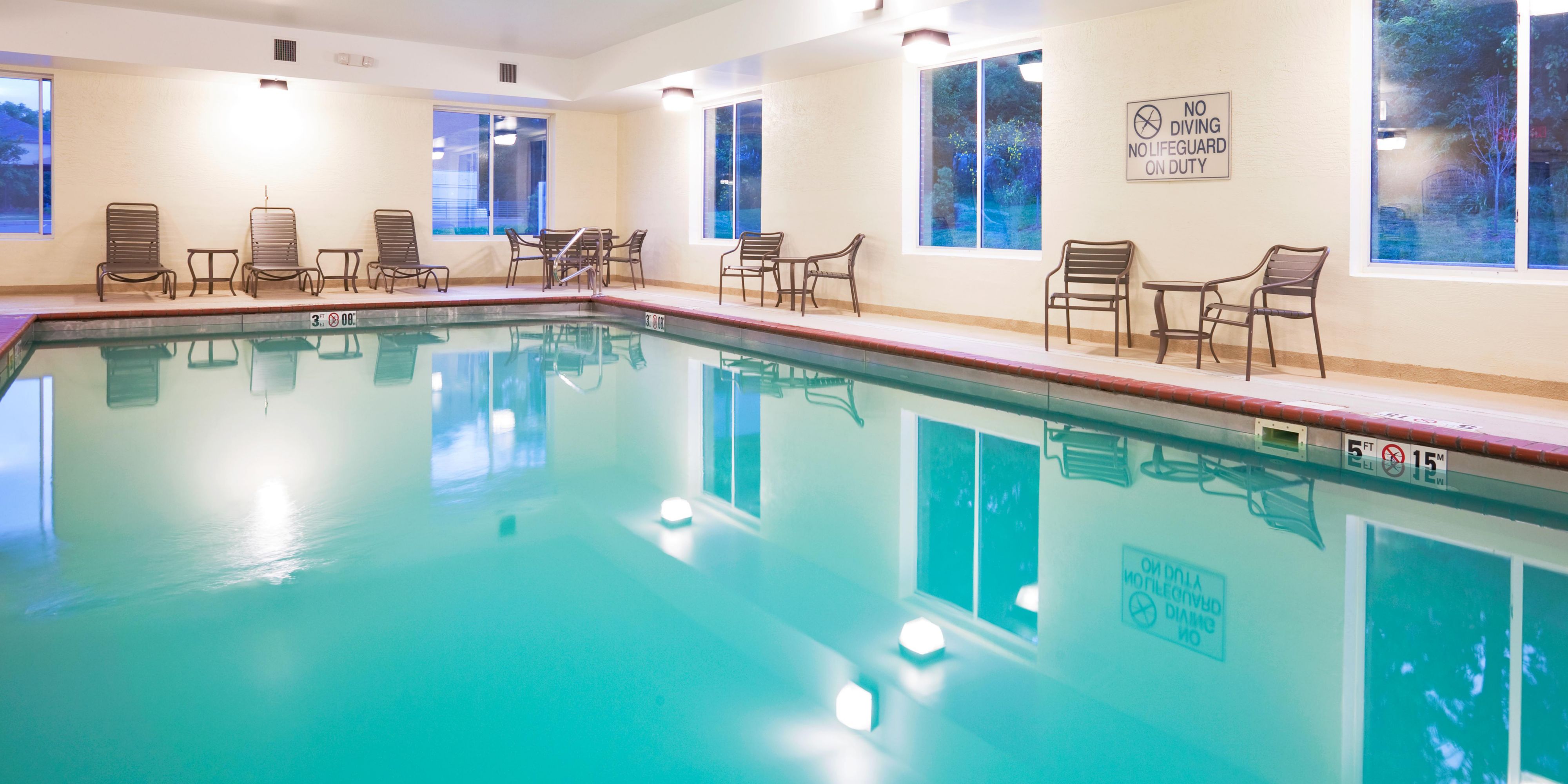 Holiday Inn Express Suites Cincinnati Se Newport Hotel By Ihg