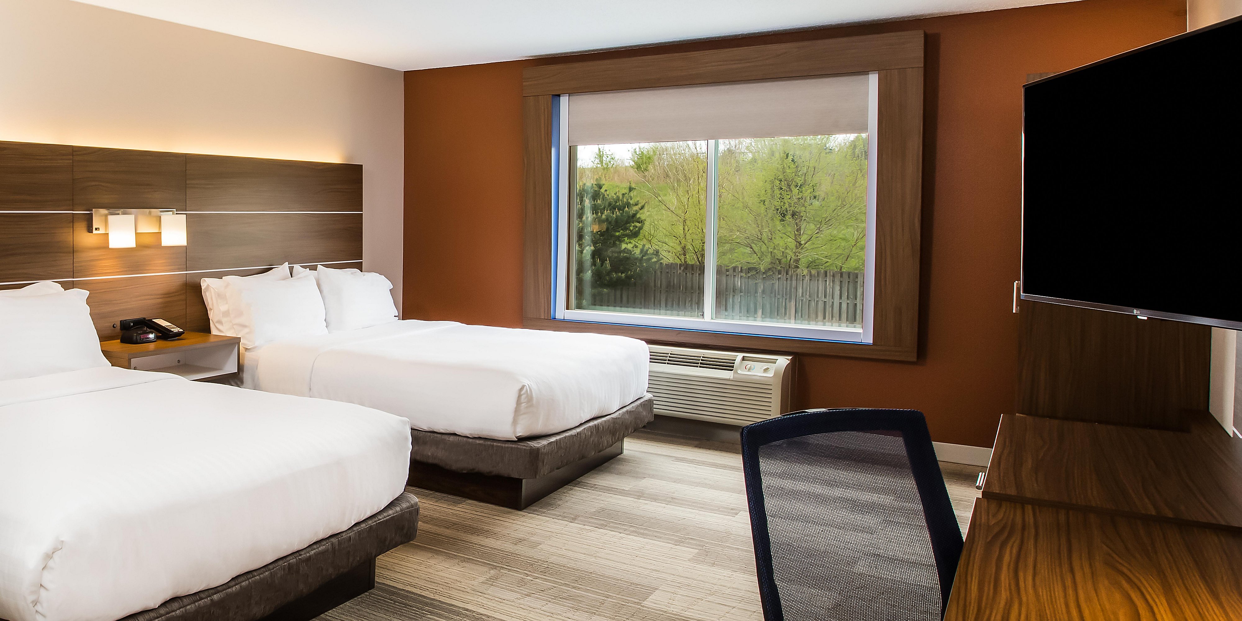 Holiday Inn Express Suites Bellevue Omaha Area Ihg Hotel