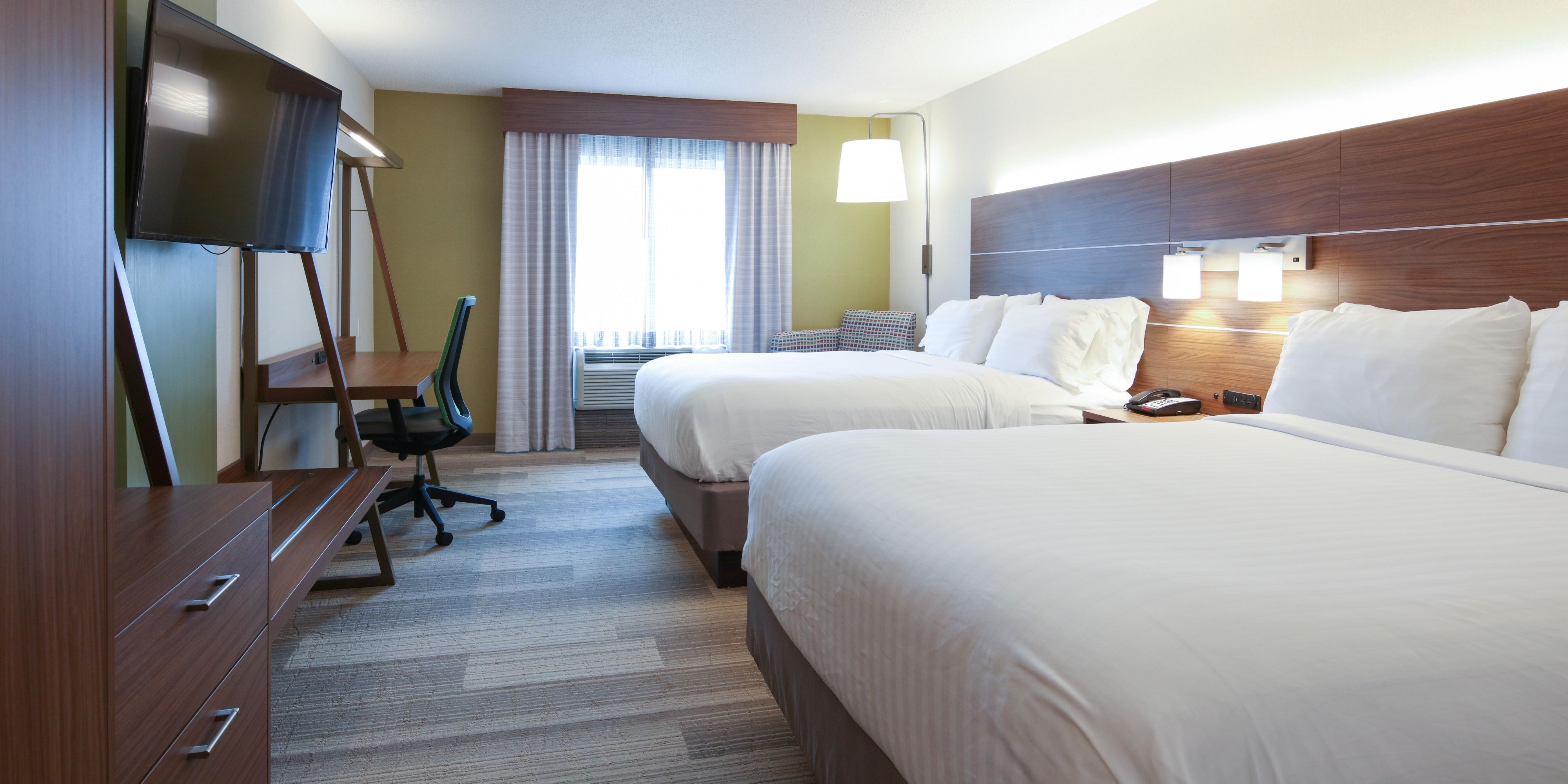 Holiday Inn Express Suites Cincinnati Se Newport Hotel By Ihg