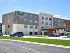 Holiday Inn Express & Suites Bensenville - O'Hare in Chicago, Illinois