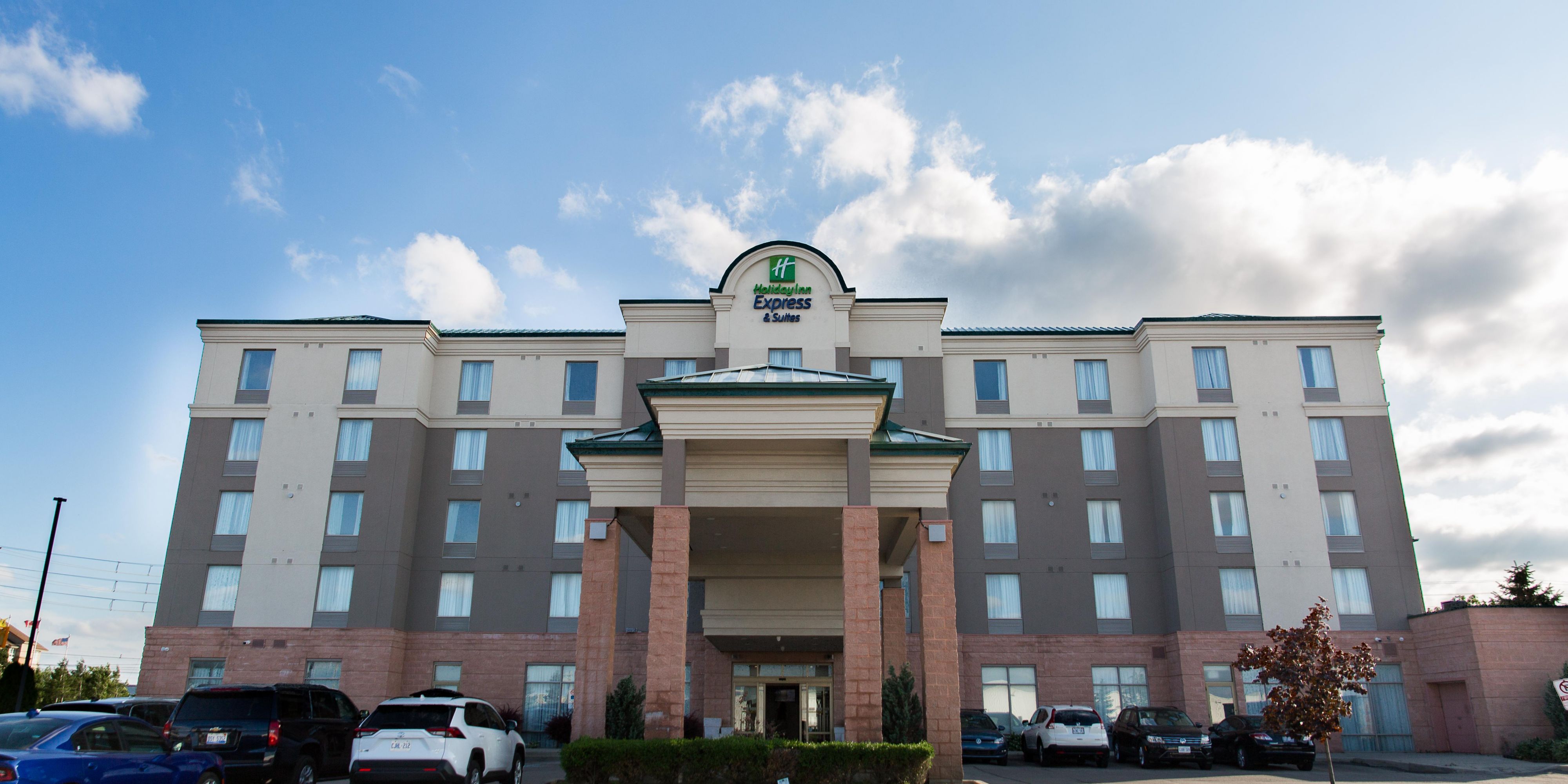 Brampton Hotels Near Toronto Pearson Airport Holiday Inn