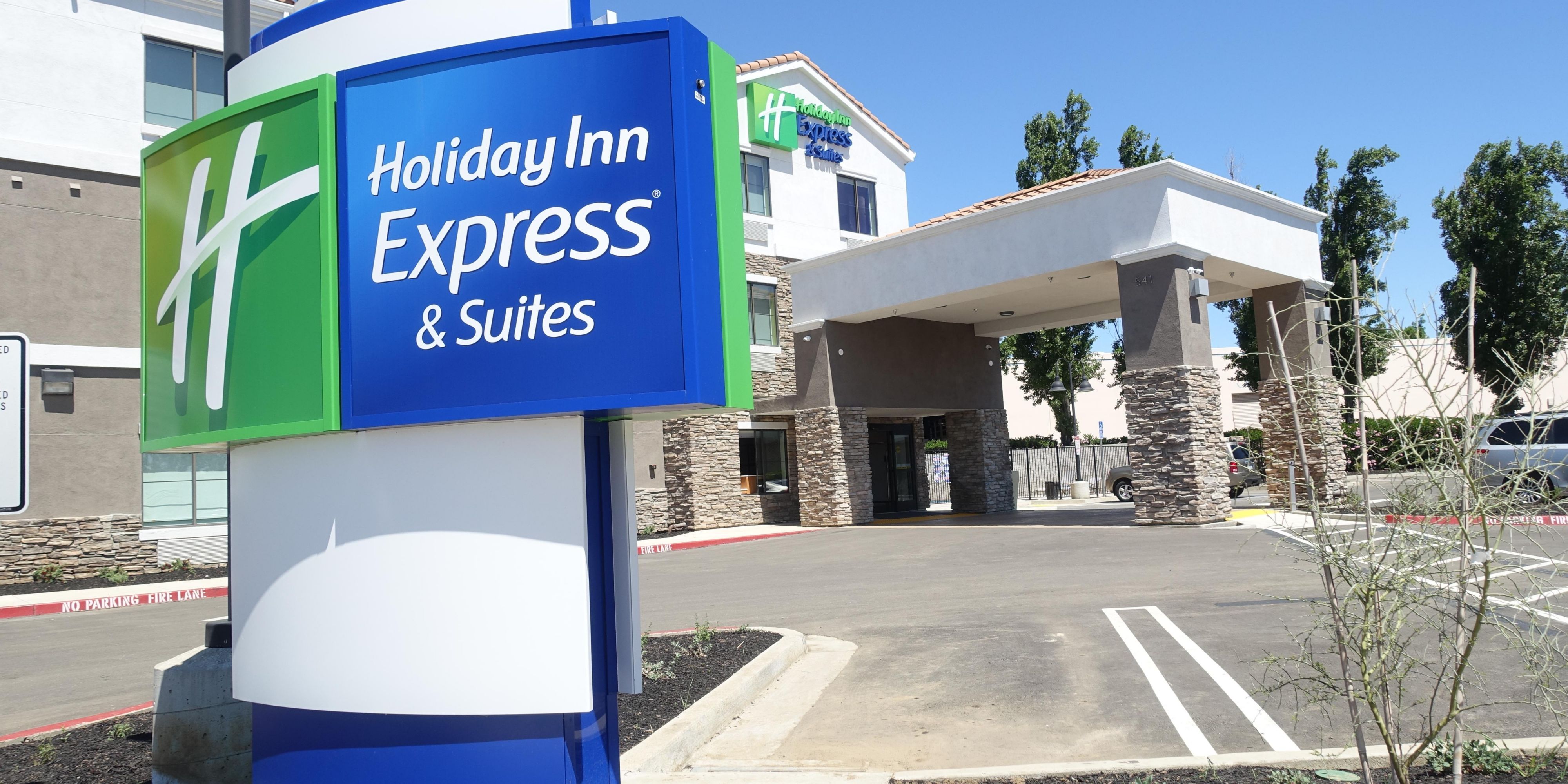 Holiday Inn Express Suites Brentwood Hotel By Ihg