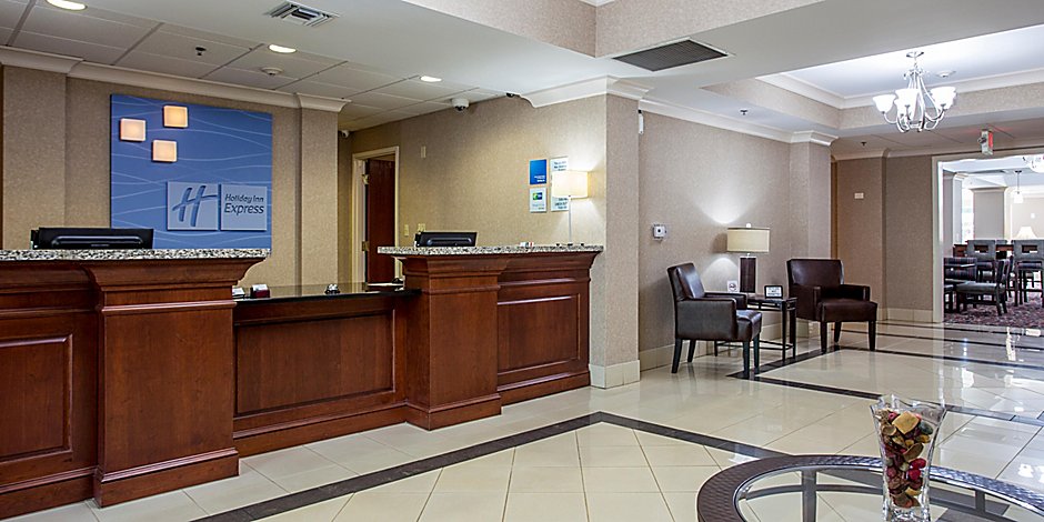 Holiday Inn Express Suites Camden I20 Hwy 521 Hotel By Ihg