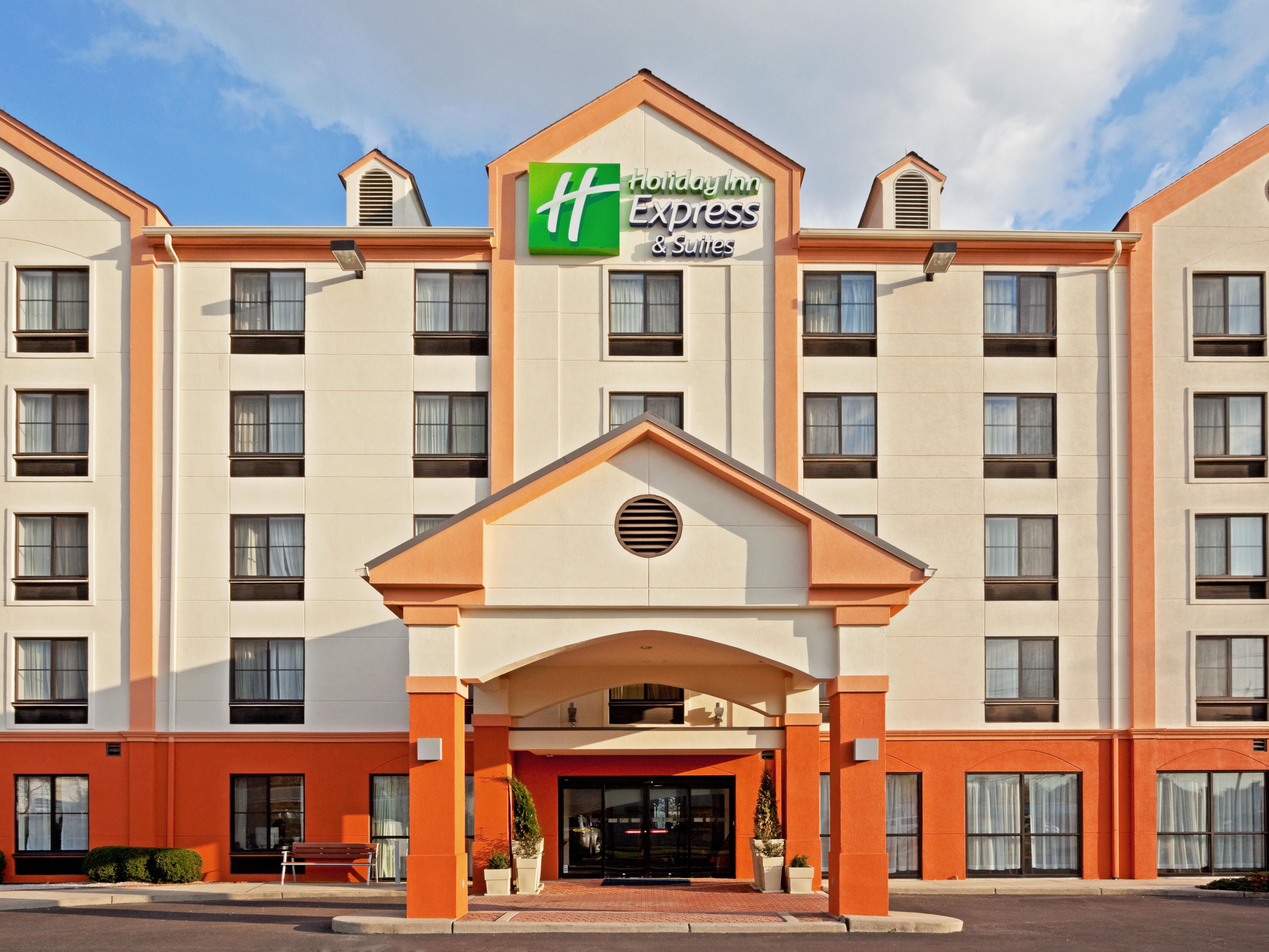 Holiday Inn Express And Suites Carlstadt 4184197028 4x3