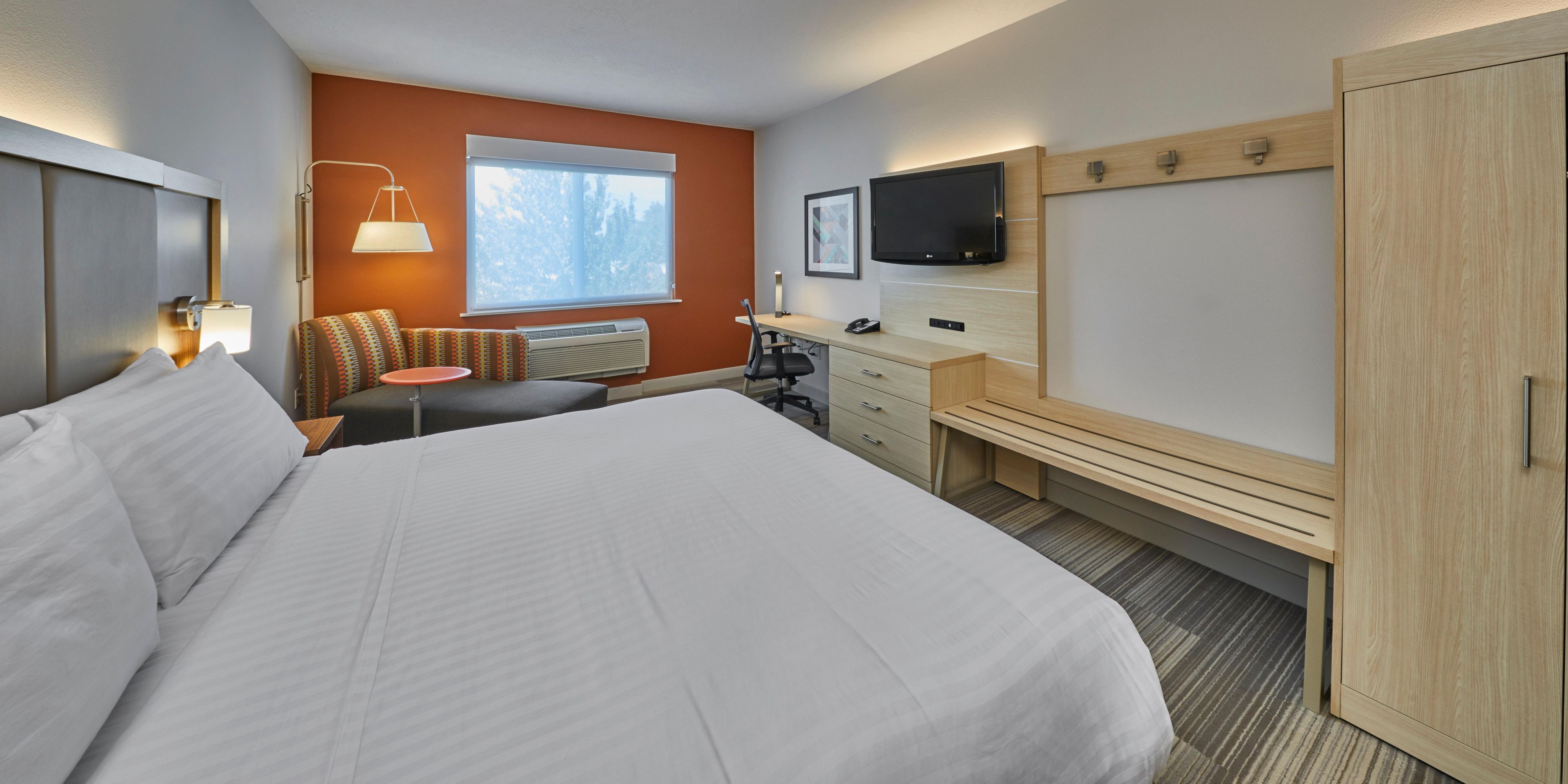 Hotel In Medford Oregon Holiday Inn Express Suites Medford