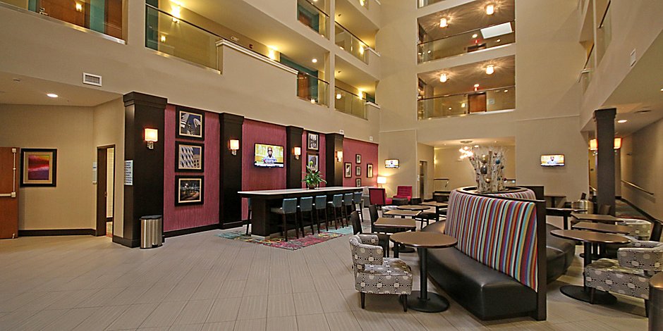 Holiday Inn Express Suites Charlotte North Hotel By Ihg