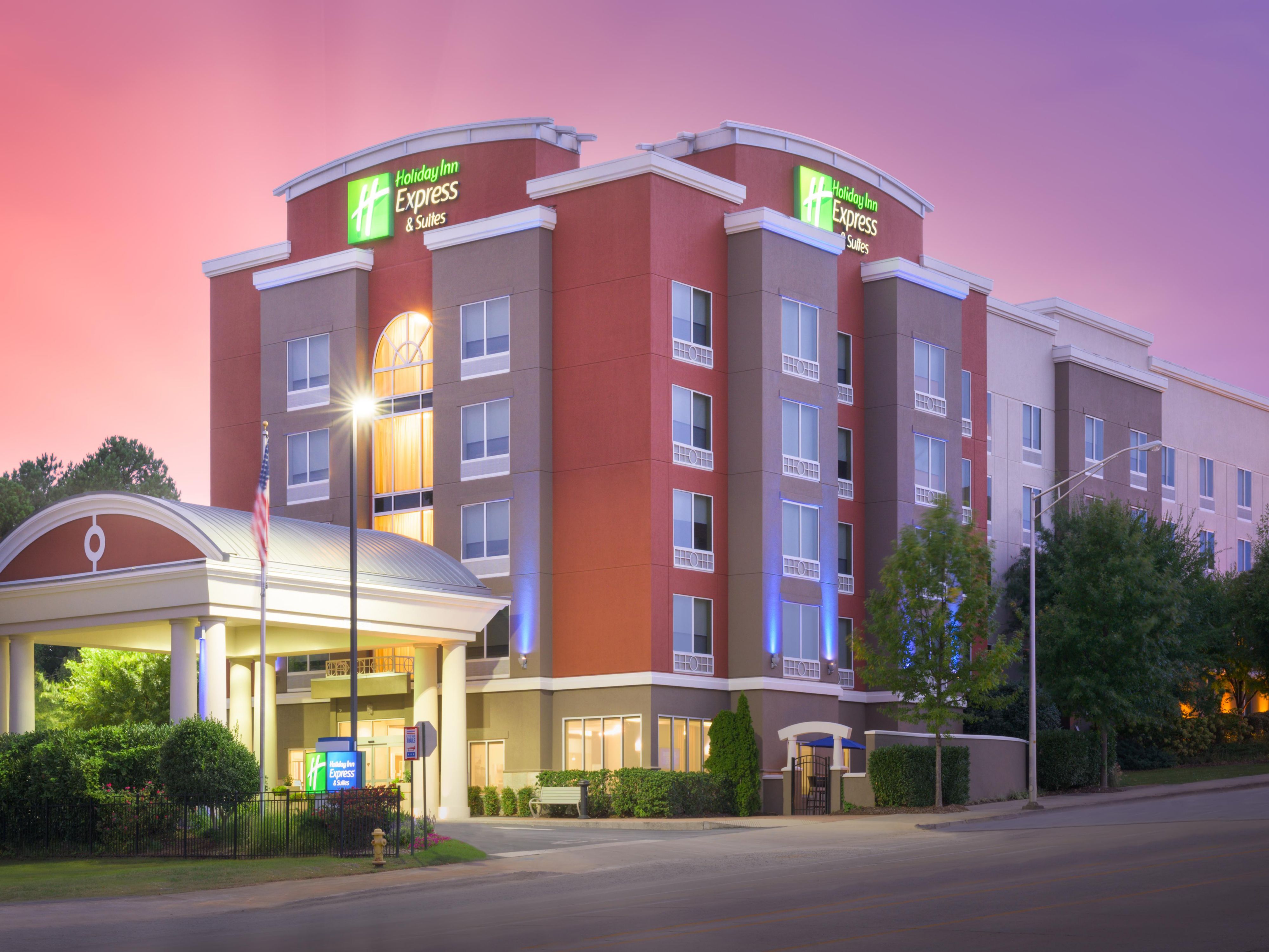 Chattanooga Hotel Near Aquarium Holiday Inn Express Suites