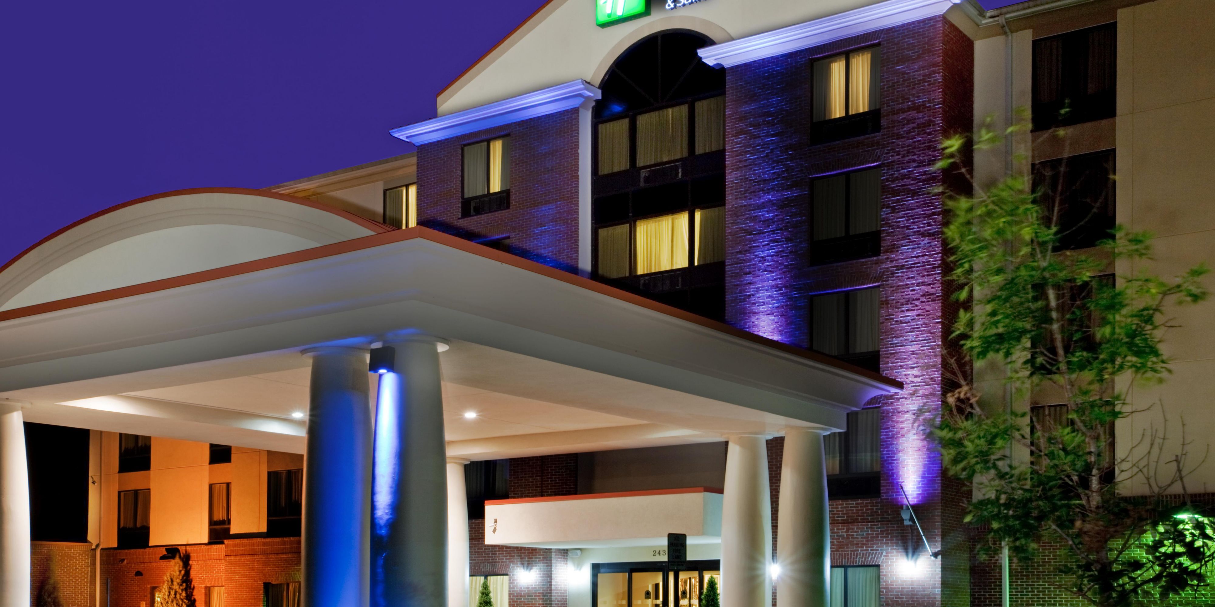 Hotels Near Chesapeake Square Mall Holiday Inn Express Suites