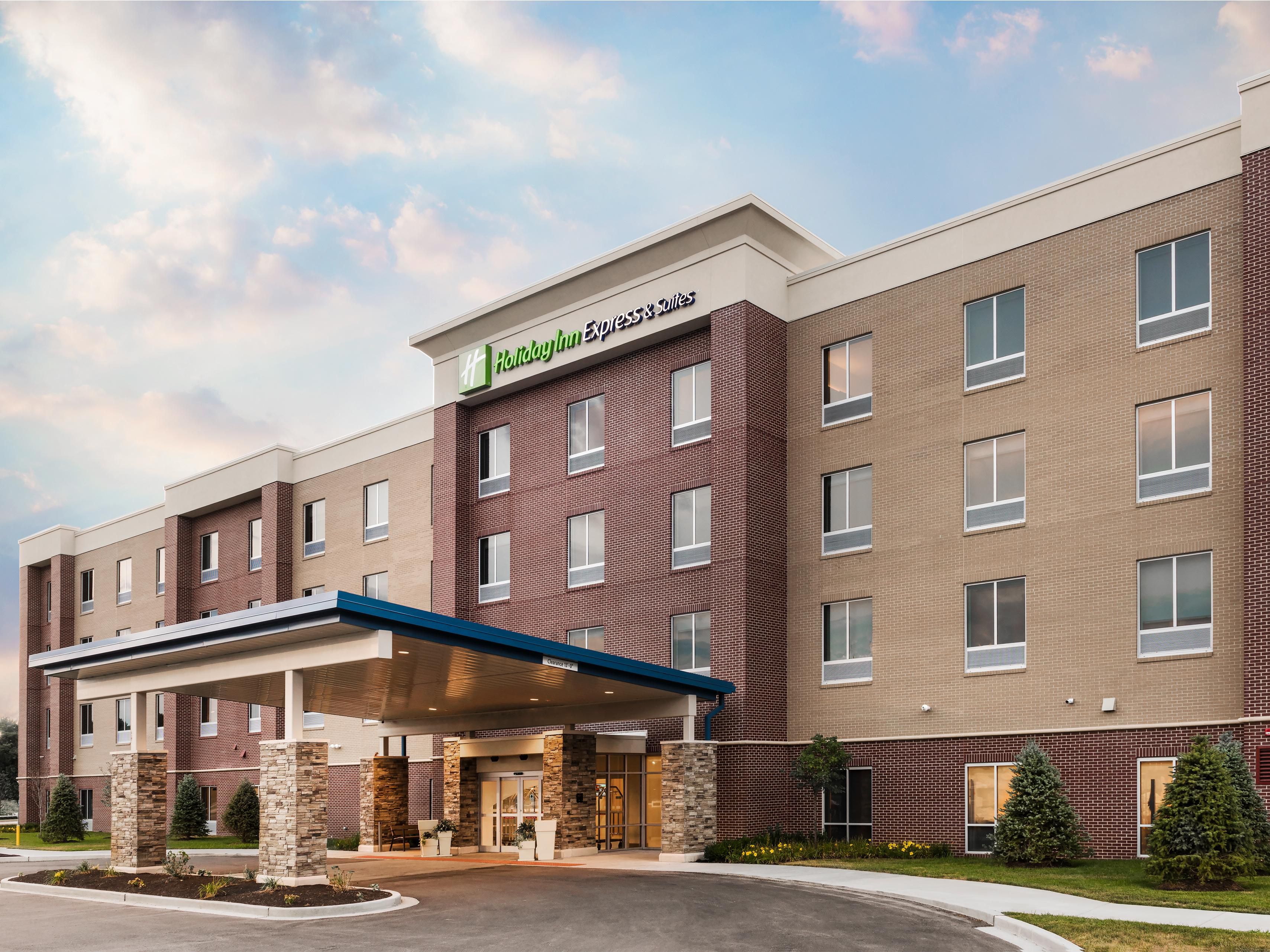 Hotels In Chesterfield Mo Holiday Inn Express Suites St