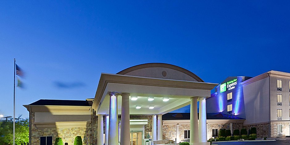Holiday Inn Express Suites Christiansburg Hotel In
