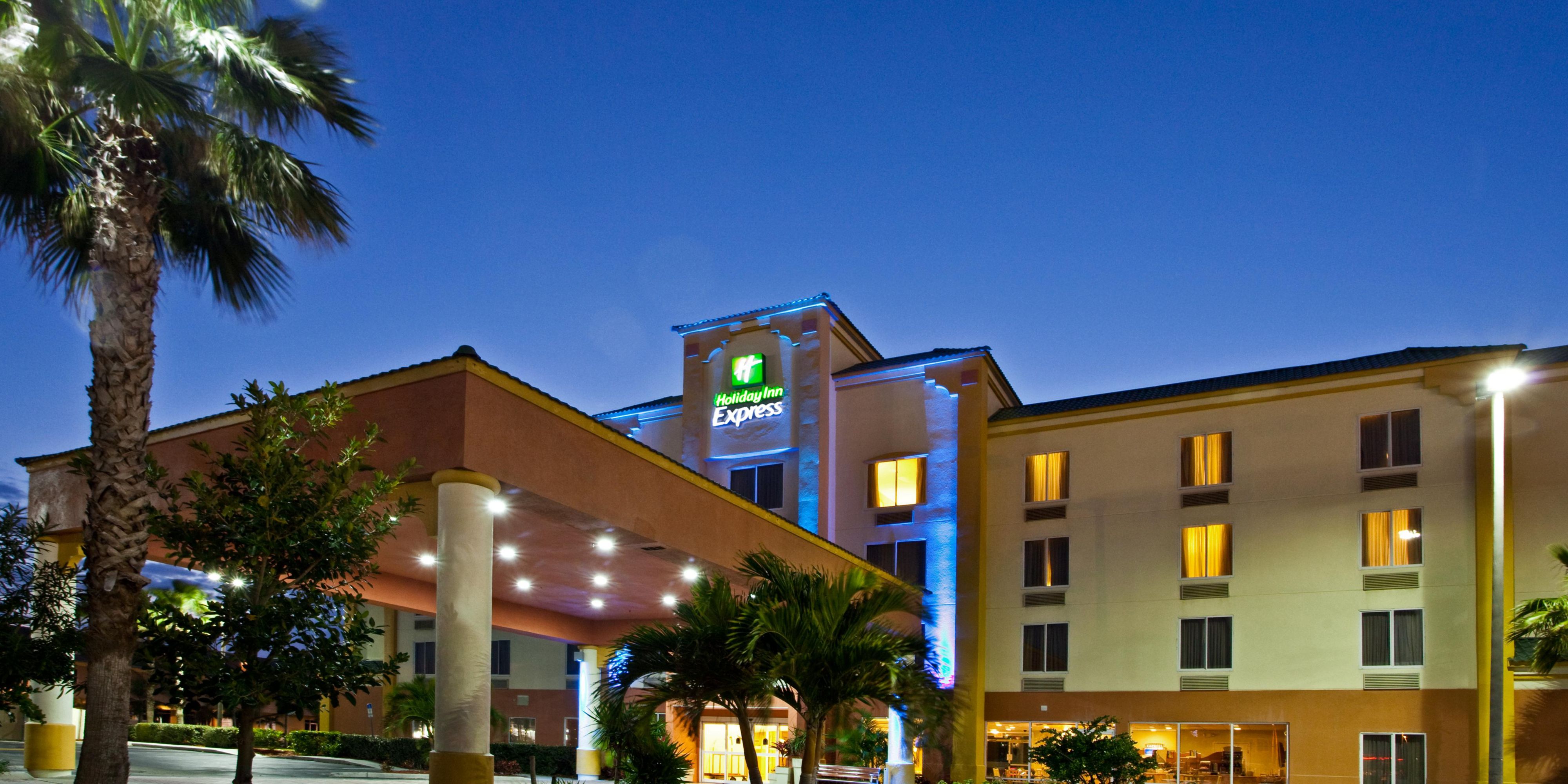 Hotel In Cocoa Beach Florida Holiday Inn Express Suites